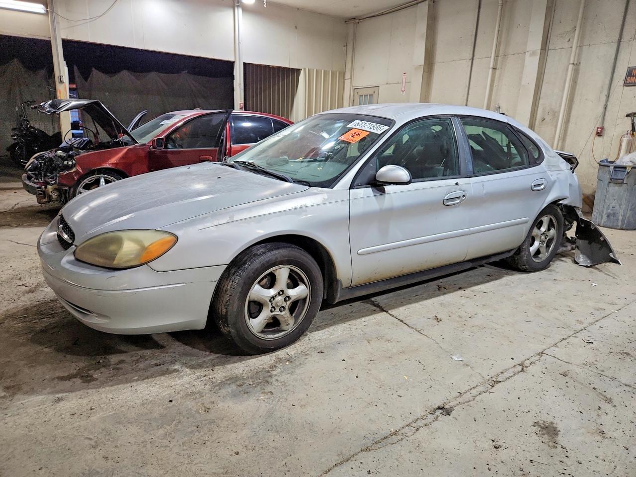 2002 Ford Taurus Ses Серебряный vin: 1FAFP55U12G243492