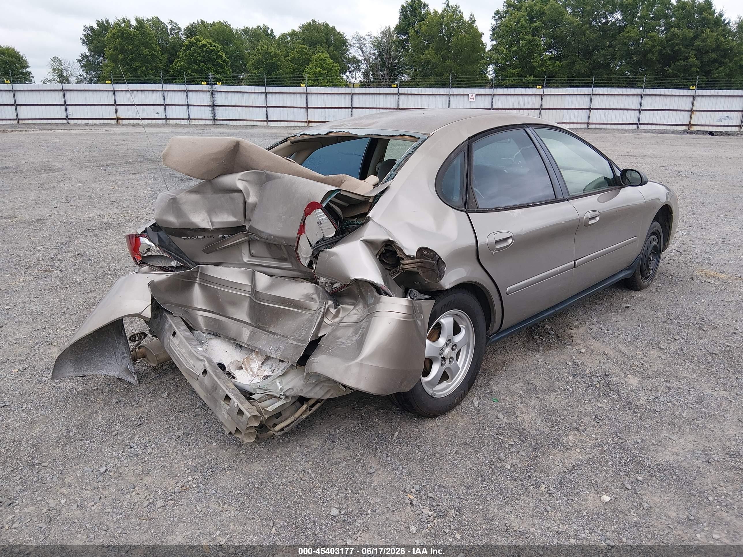 2004 Ford Taurus Ses Gold vin: 1FAFP55U24G189624