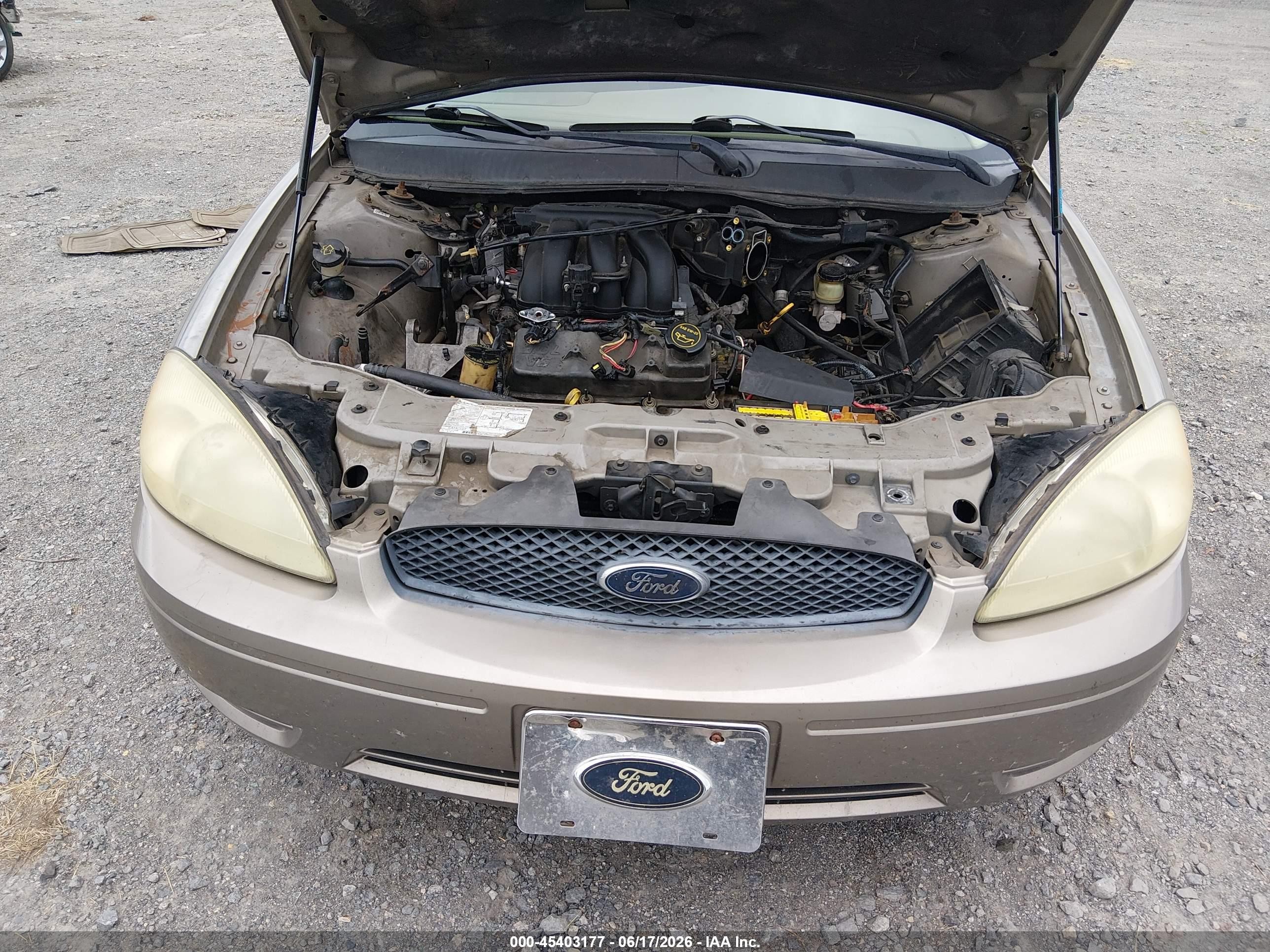 2004 Ford Taurus Ses Gold vin: 1FAFP55U24G189624