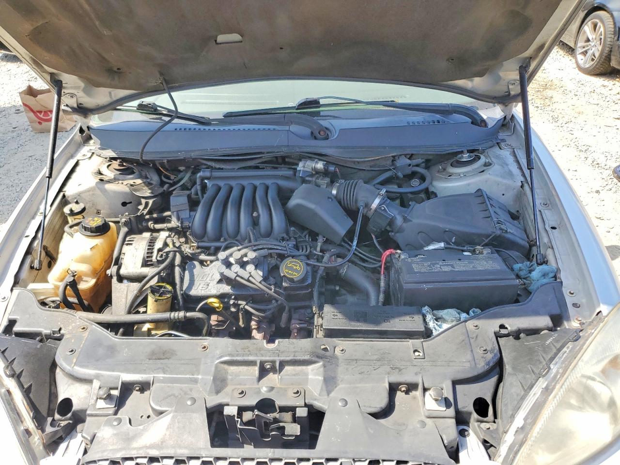 2001 Ford Taurus Ses Серебряный vin: 1FAFP55U31G174237