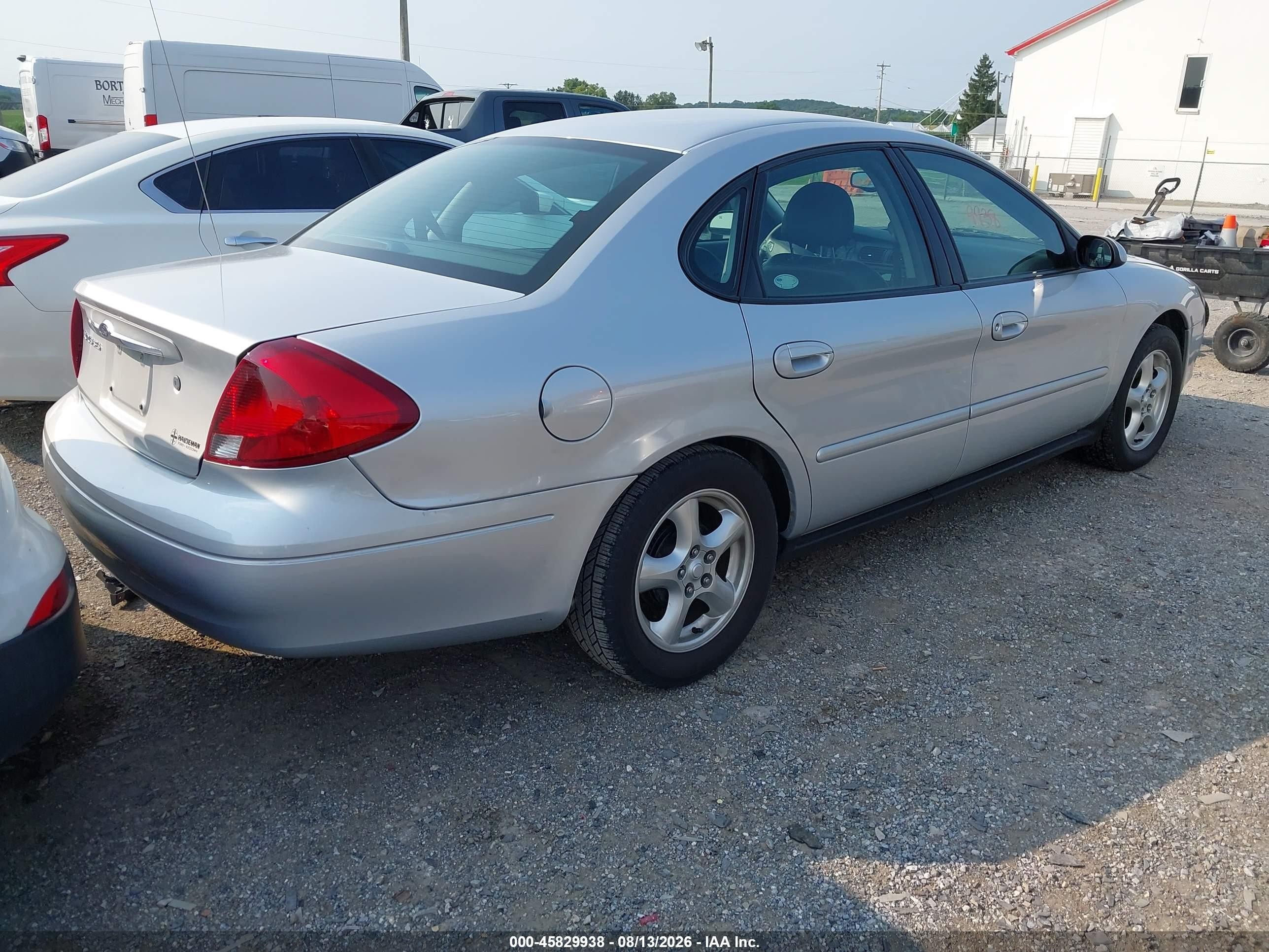 2002 Ford Taurus Ses Silver vin: 1FAFP55U32A176221