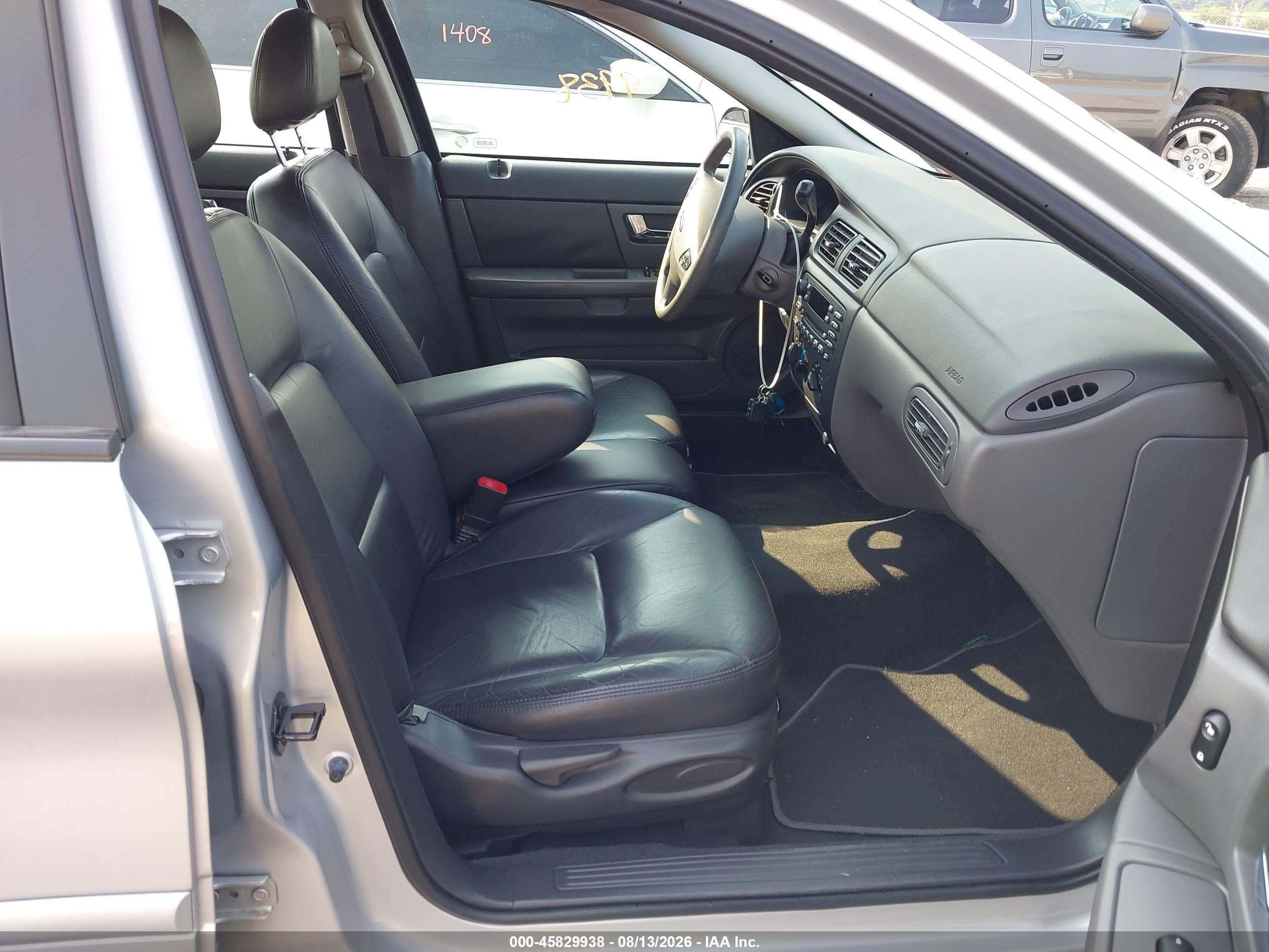 2002 Ford Taurus Ses Silver vin: 1FAFP55U32A176221