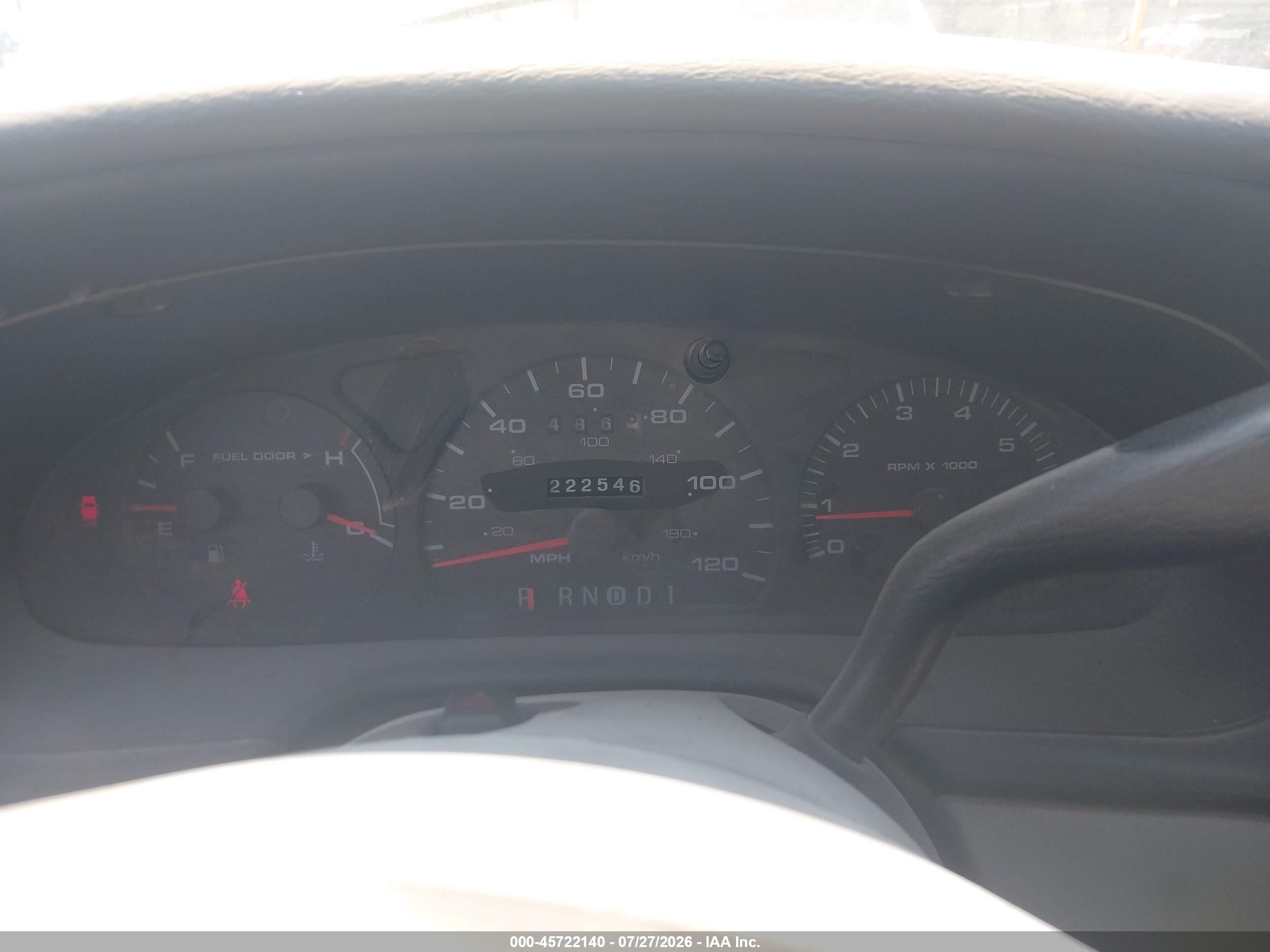 2001 Ford Taurus Ses White vin: 1FAFP55U41G210470