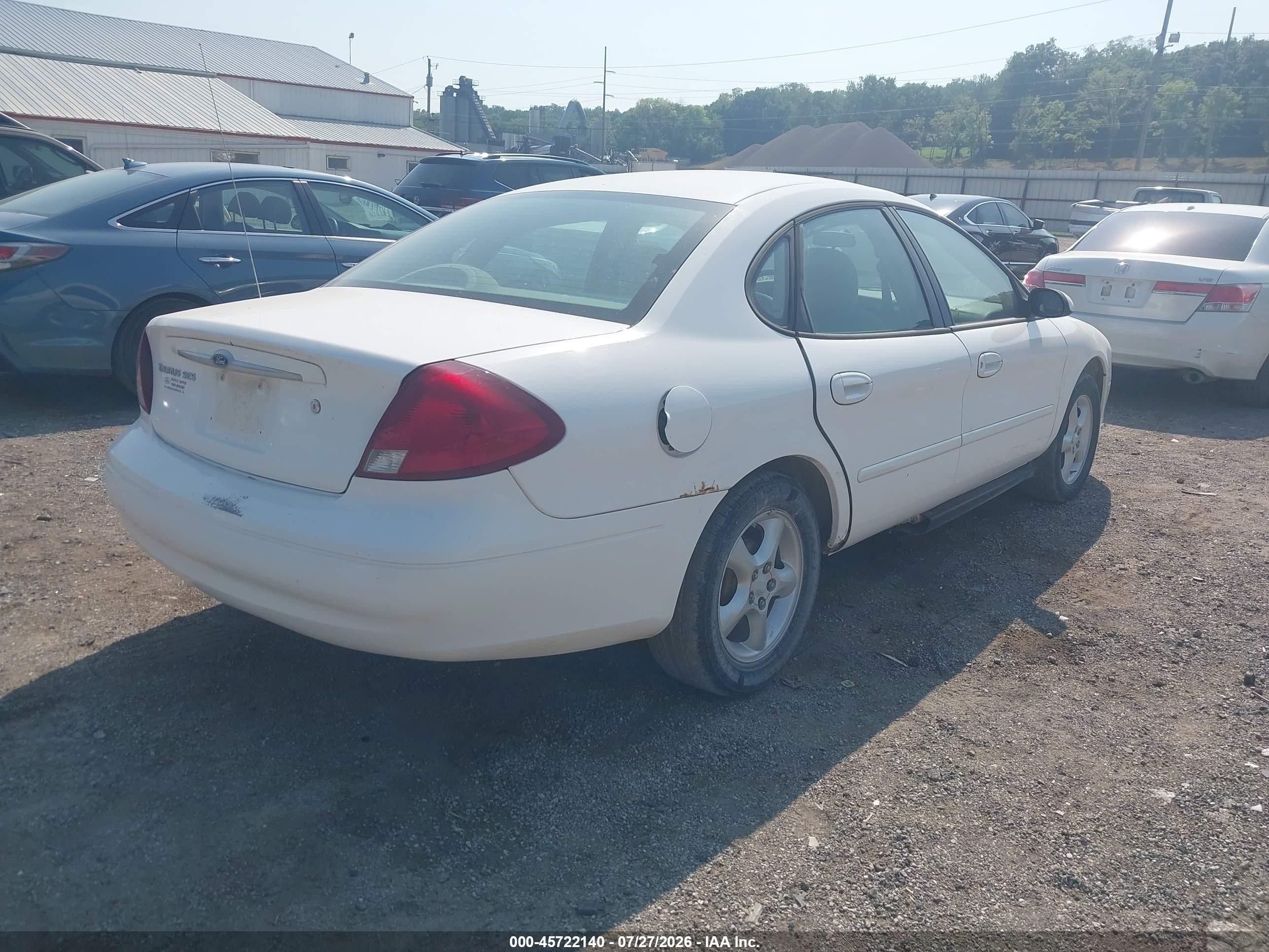 2001 Ford Taurus Ses White vin: 1FAFP55U41G210470