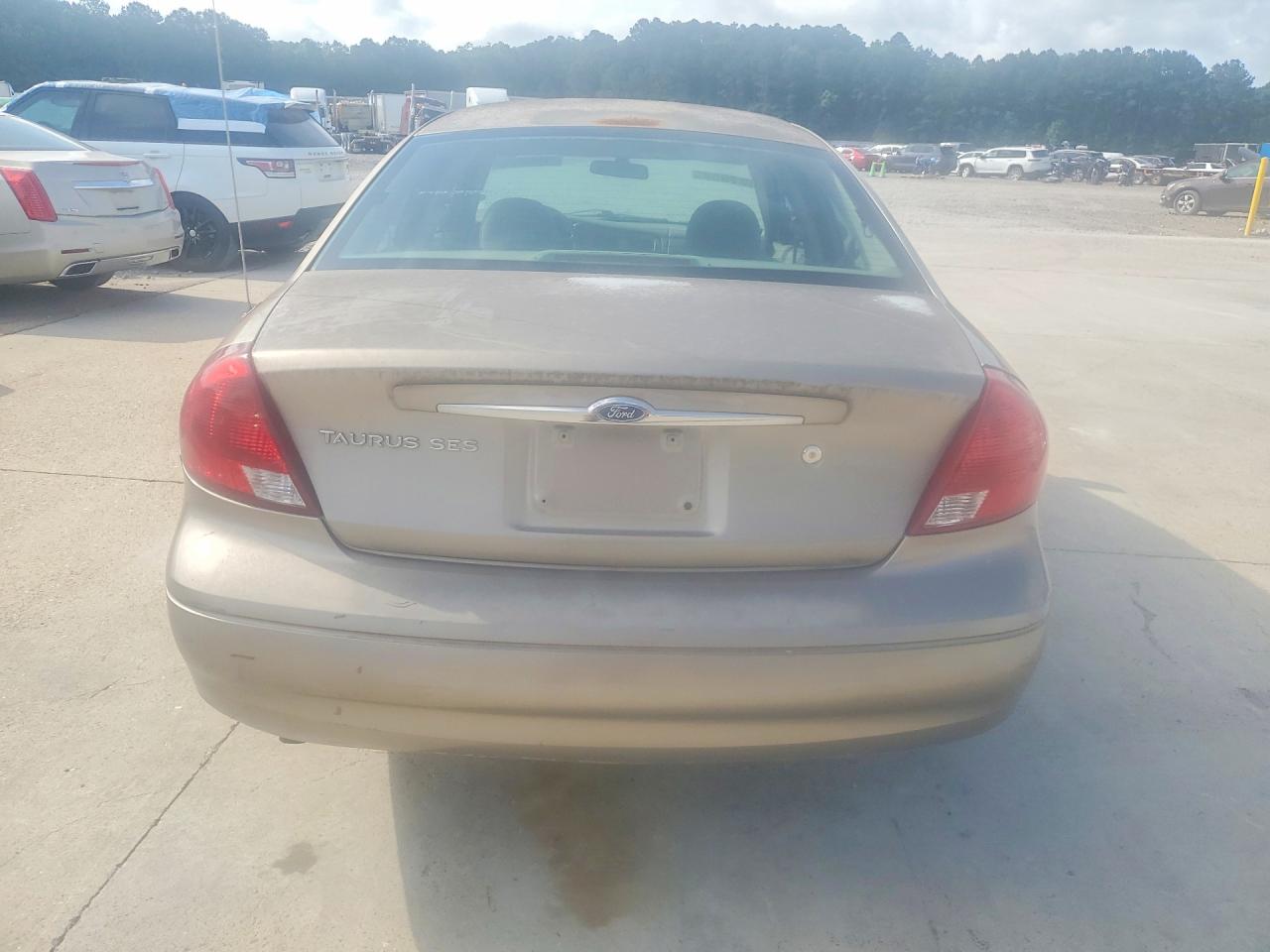 2003 Ford Taurus Brown vin: 1FAFP55U43G214134