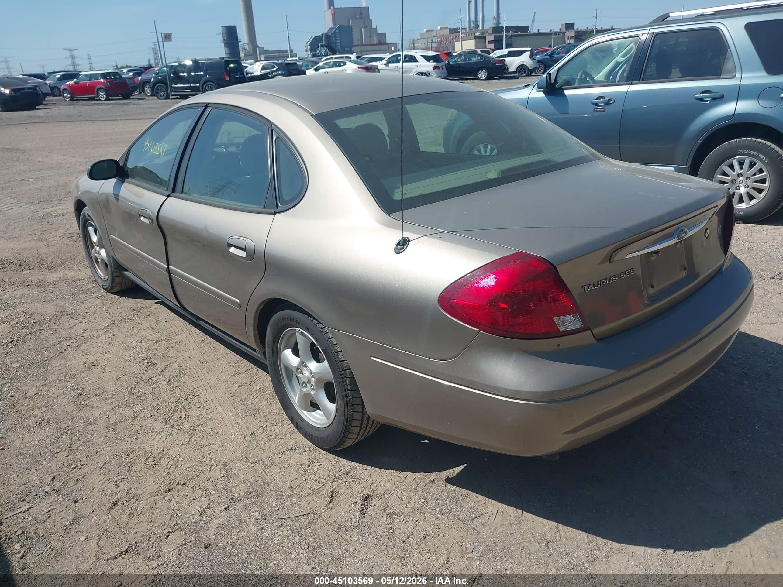 2003 Ford Taurus Ses Tan vin: 1FAFP55U43G247800