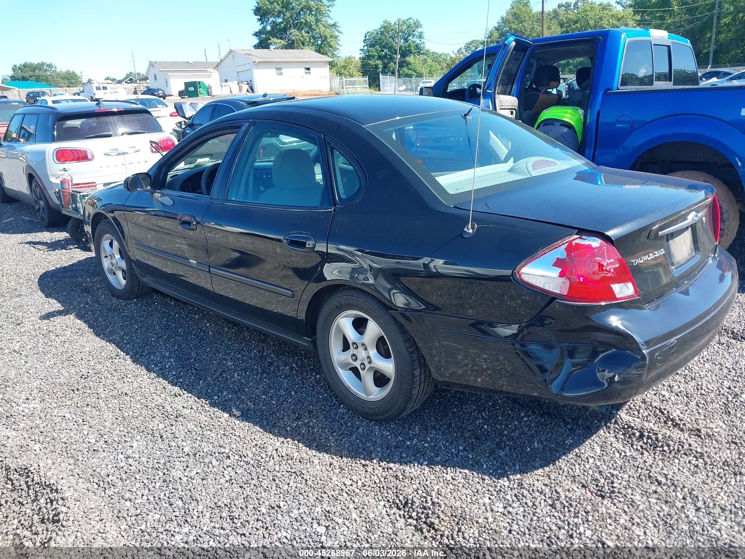 2000 Ford Taurus Ses Black vin: 1FAFP55U6YG292728
