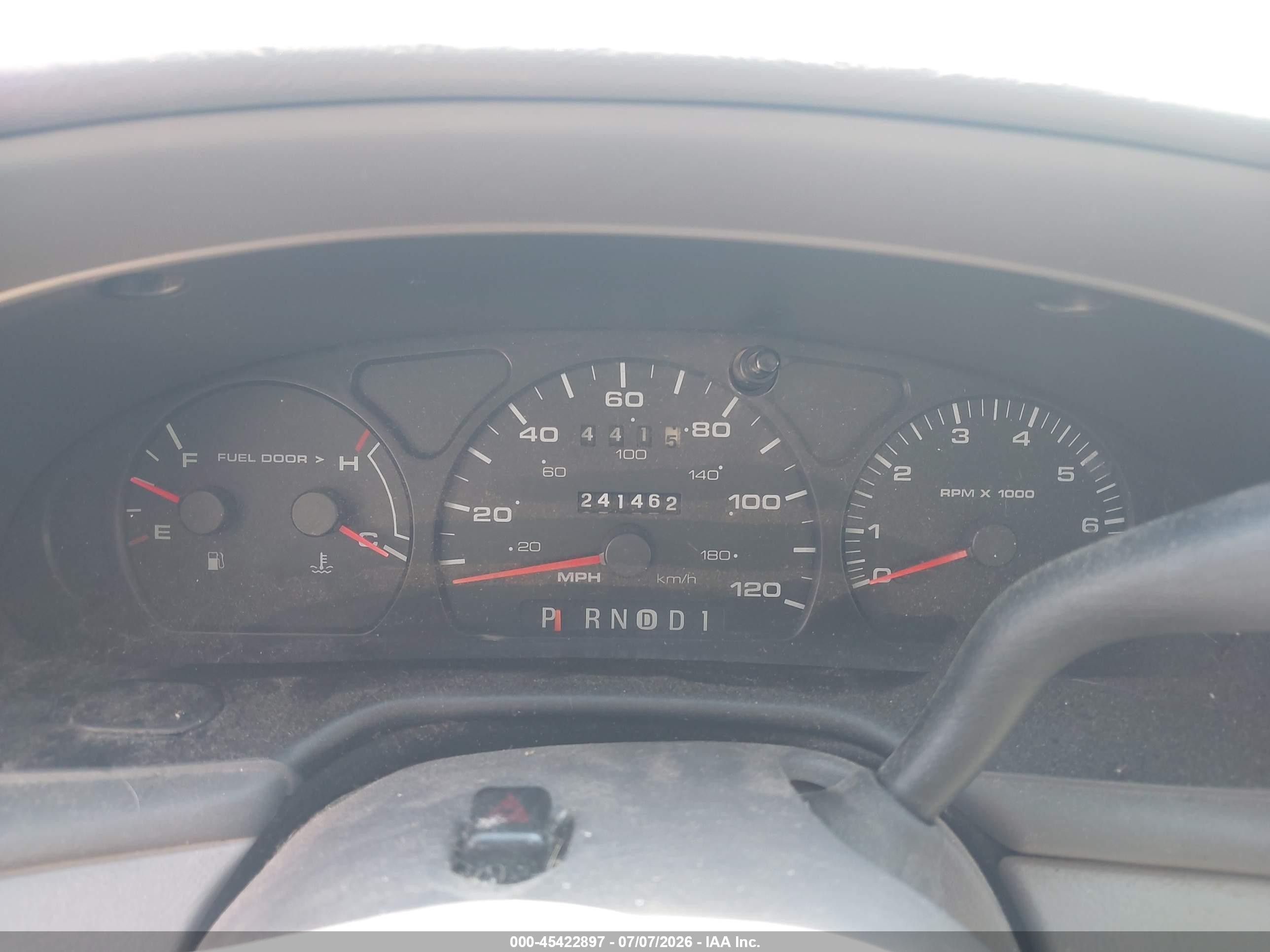 2003 Ford Taurus Ses Серый vin: 1FAFP55U73G266602