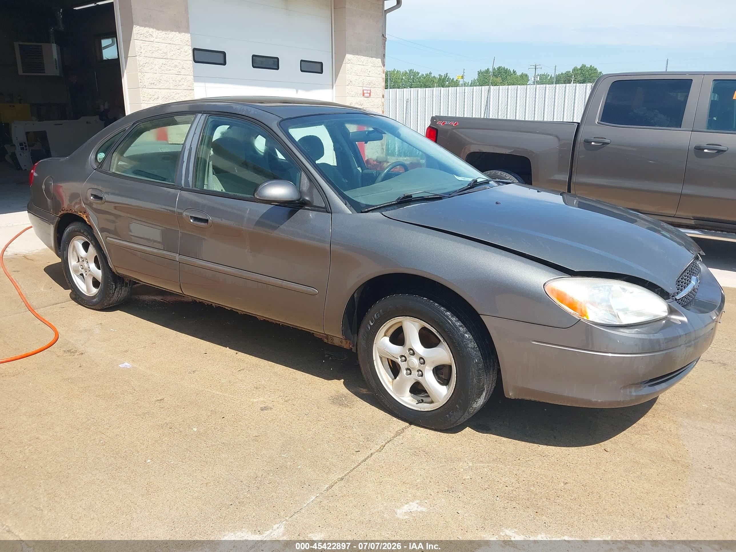 2003 Ford Taurus Ses Серый vin: 1FAFP55U73G266602