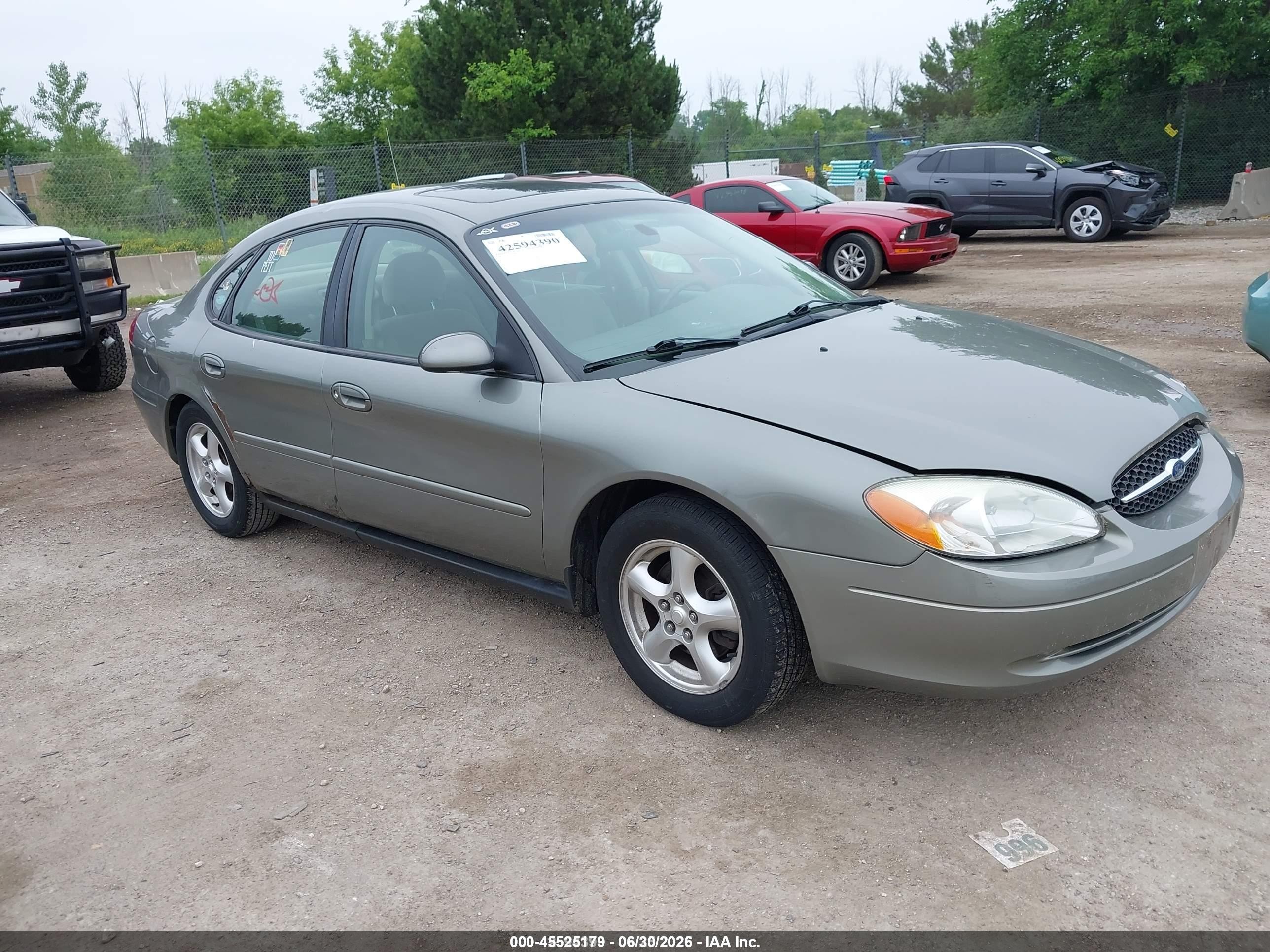 2002 Ford Taurus Ses Gray vin: 1FAFP55U82G231582