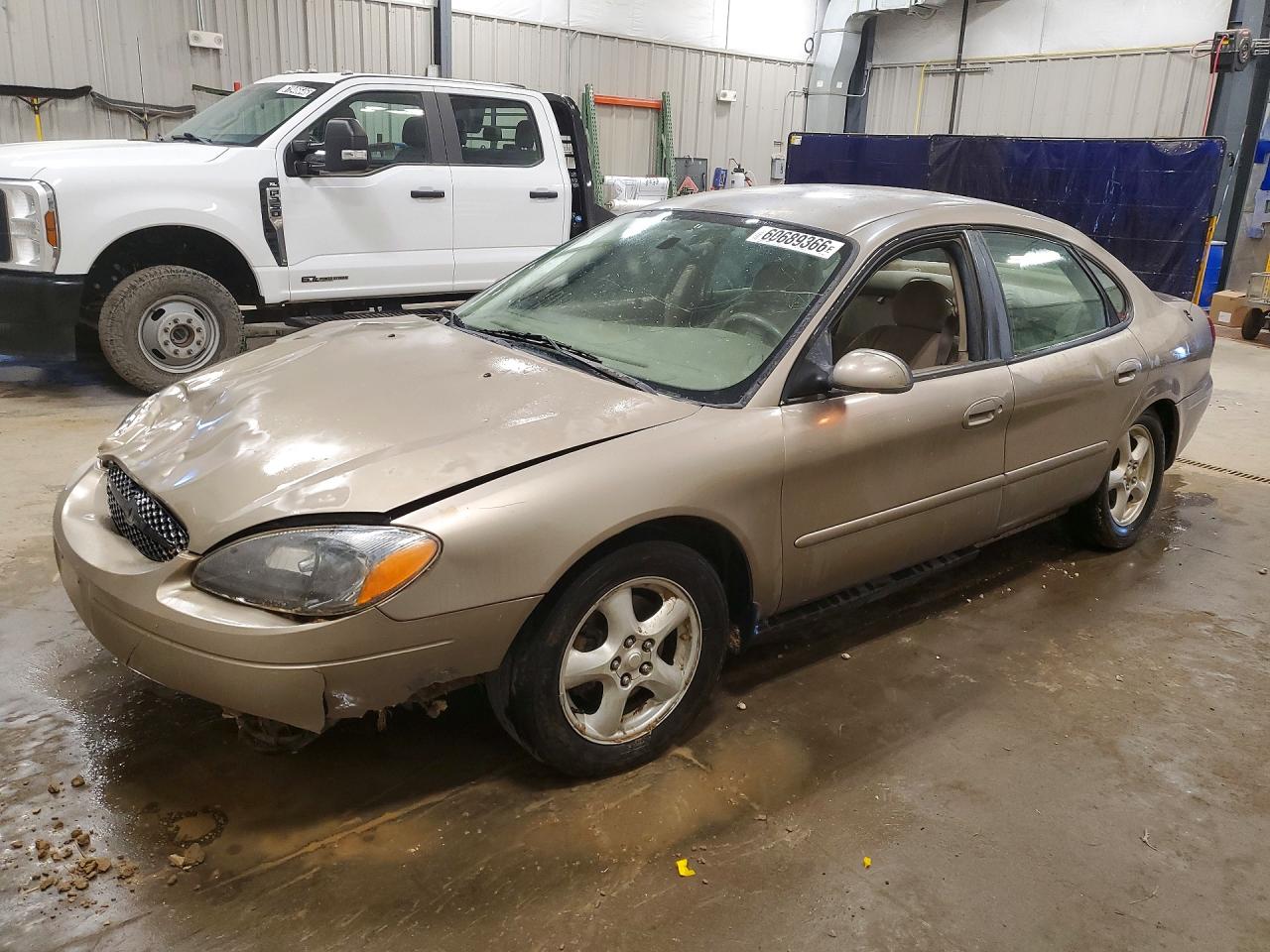 2003 Ford Taurus Ses Tan vin: 1FAFP55U83A261623