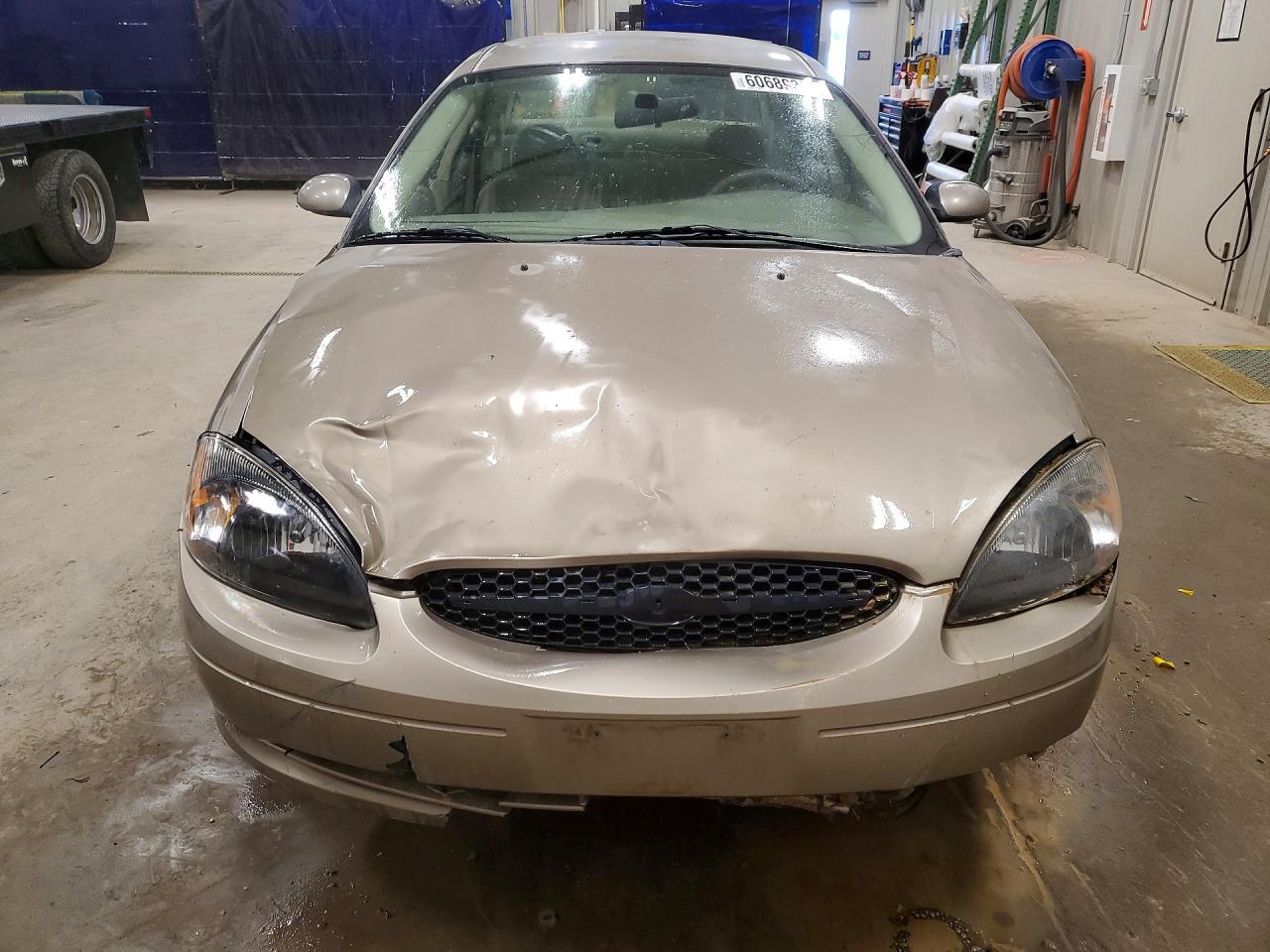 2003 Ford Taurus Ses Tan vin: 1FAFP55U83A261623
