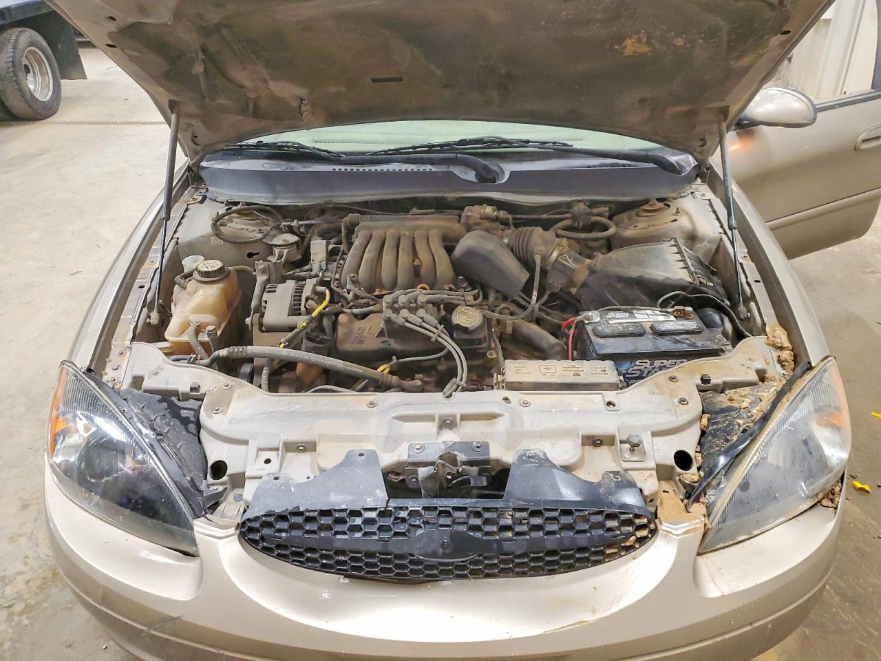 2003 Ford Taurus Ses Tan vin: 1FAFP55U83A261623