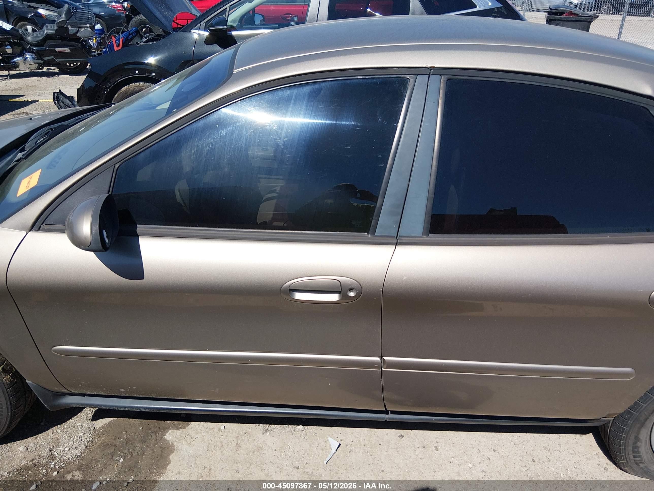 2003 Ford Taurus Ses Brown vin: 1FAFP55U83G204898