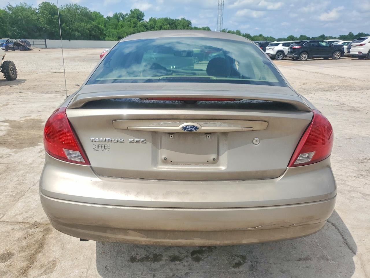 2003 Ford Taurus Ses Tan vin: 1FAFP55U83G267127