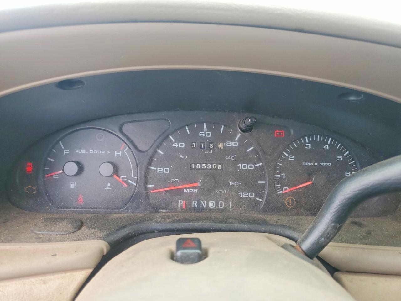2003 Ford Taurus Ses Tan vin: 1FAFP55U83G267127