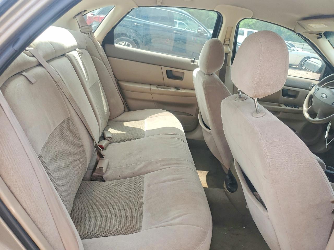2003 Ford Taurus Ses Tan vin: 1FAFP55U83G267127