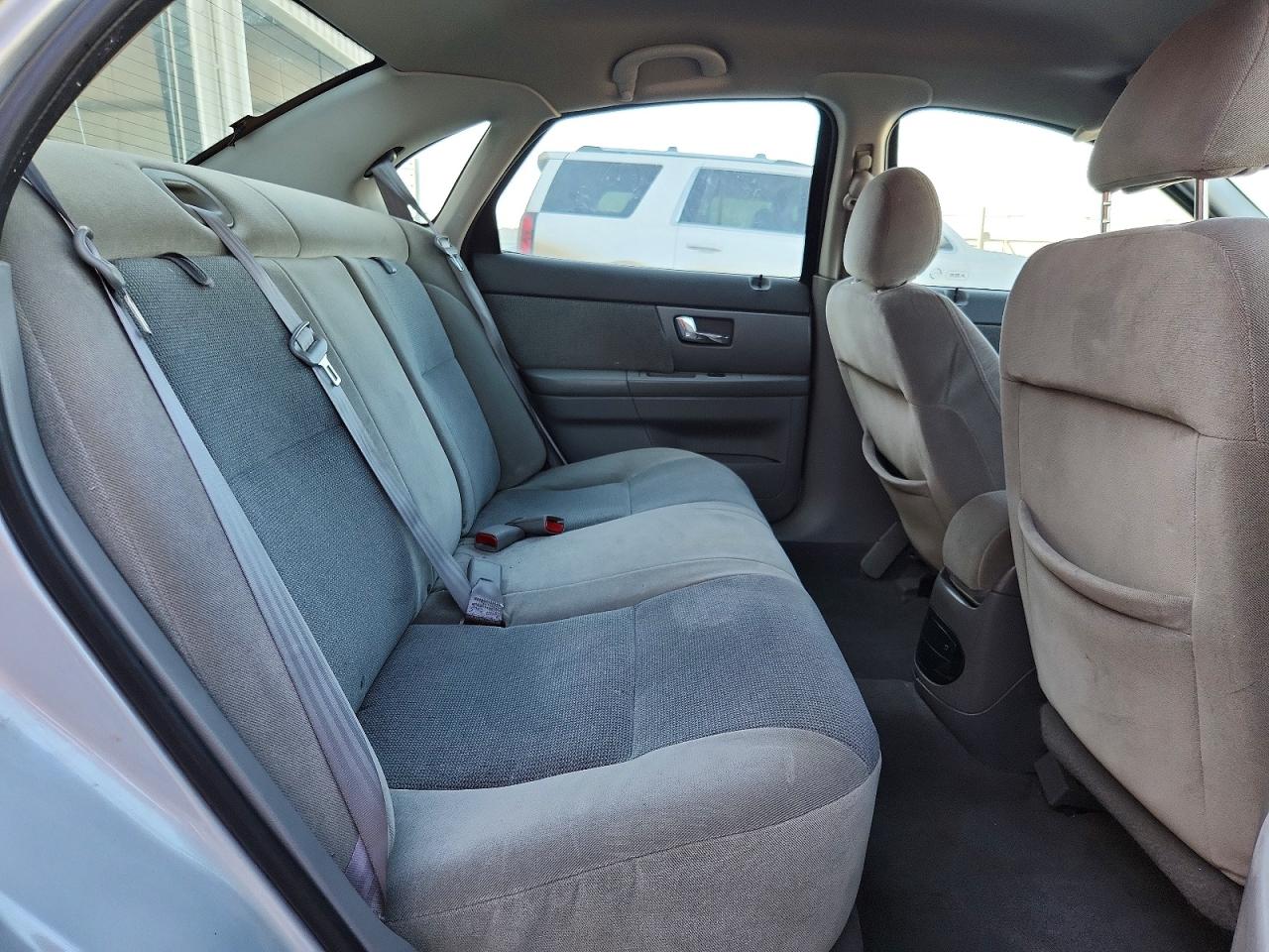 2002 Ford Taurus Ses Silver vin: 1FAFP55U92G136478