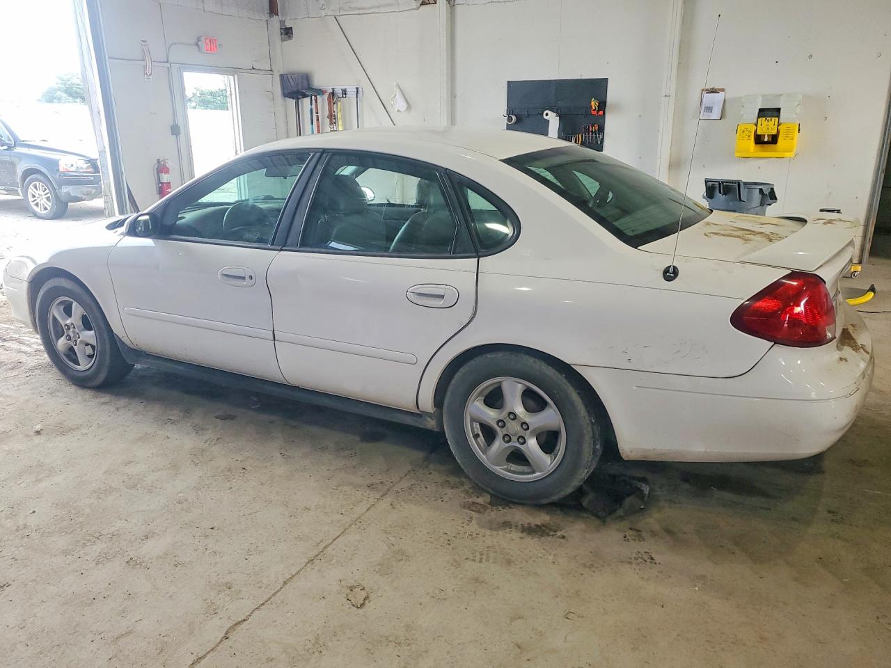 2003 Ford Taurus Ses White vin: 1FAFP55U93G130522