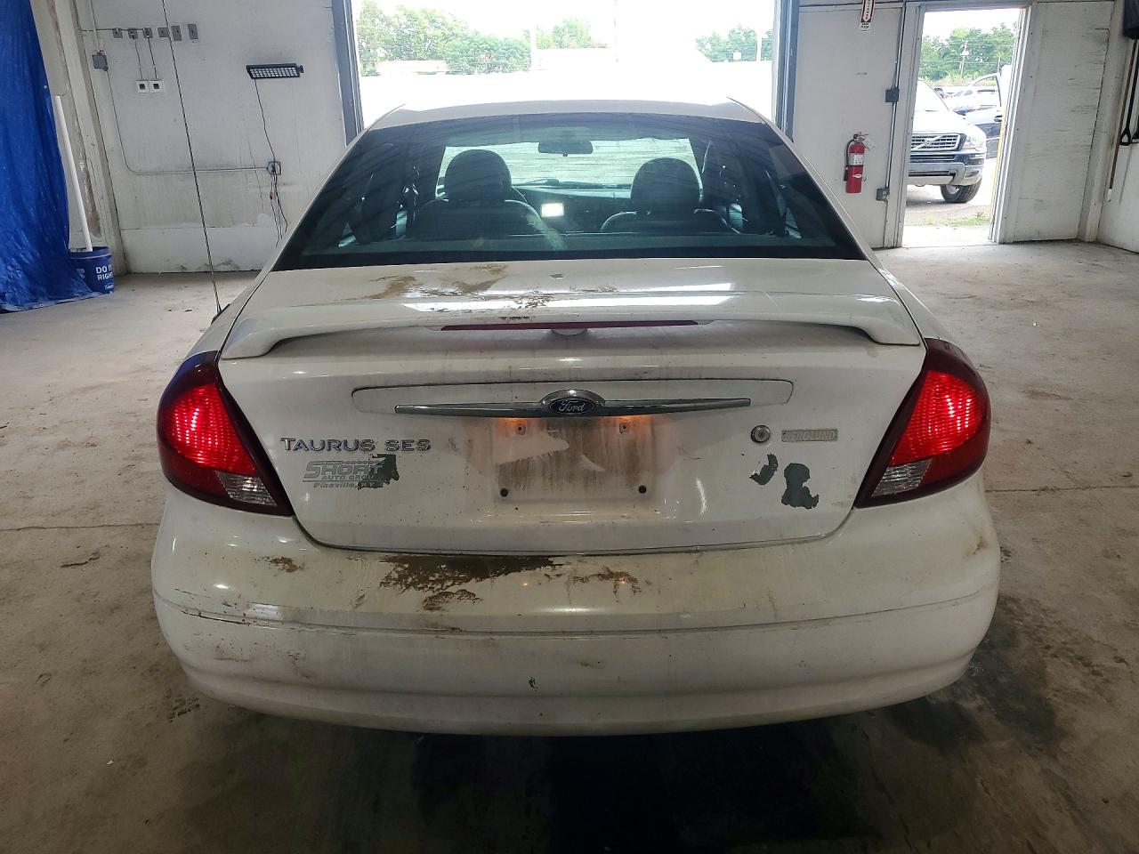 2003 Ford Taurus Ses White vin: 1FAFP55U93G130522