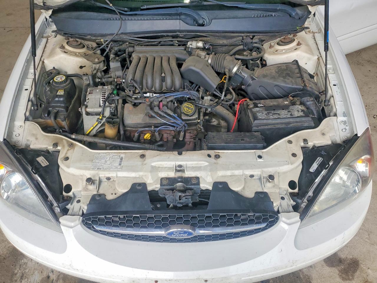 2003 Ford Taurus Ses White vin: 1FAFP55U93G130522