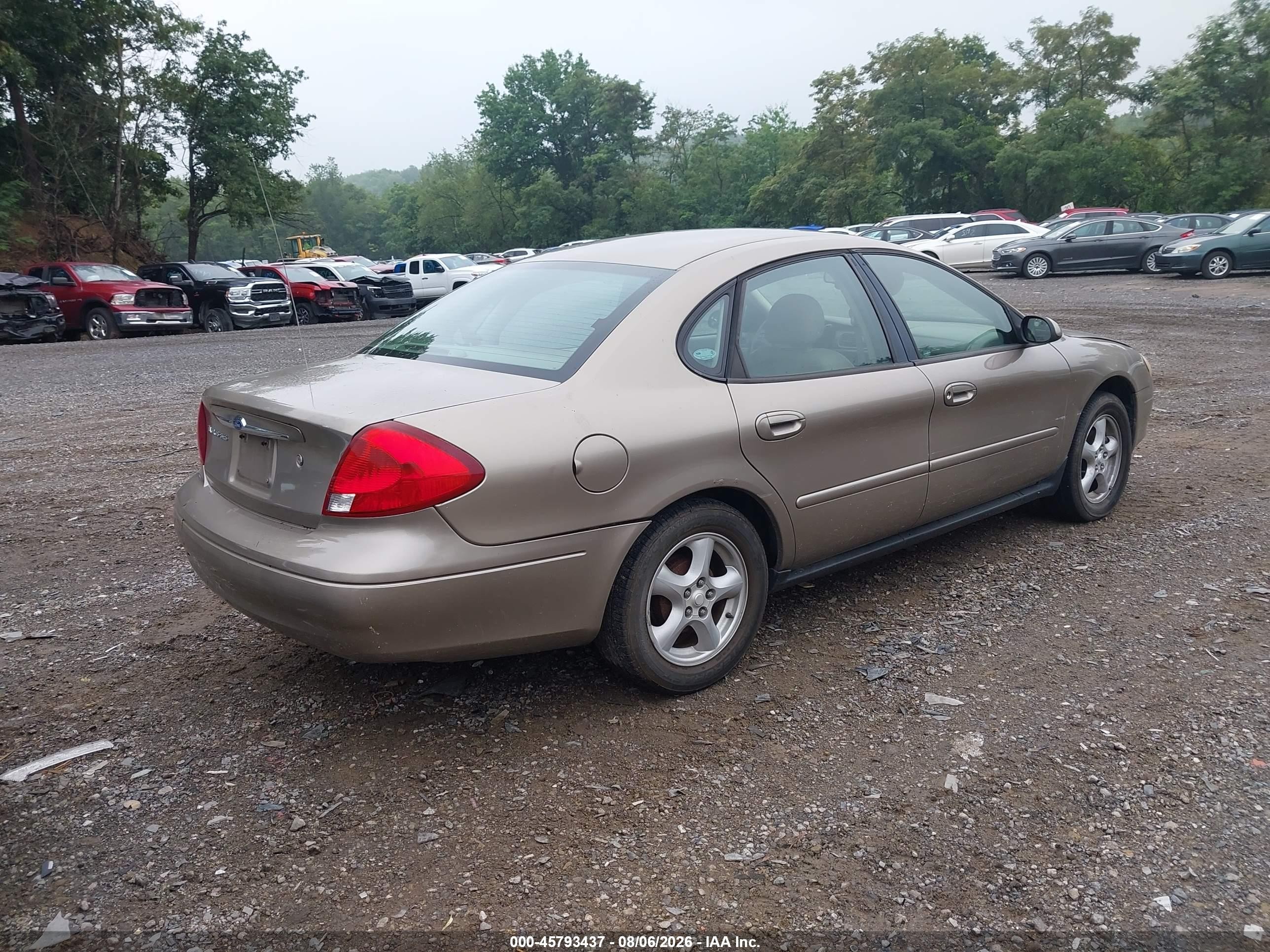 2003 Ford Taurus Ses Beige vin: 1FAFP55U93G173306