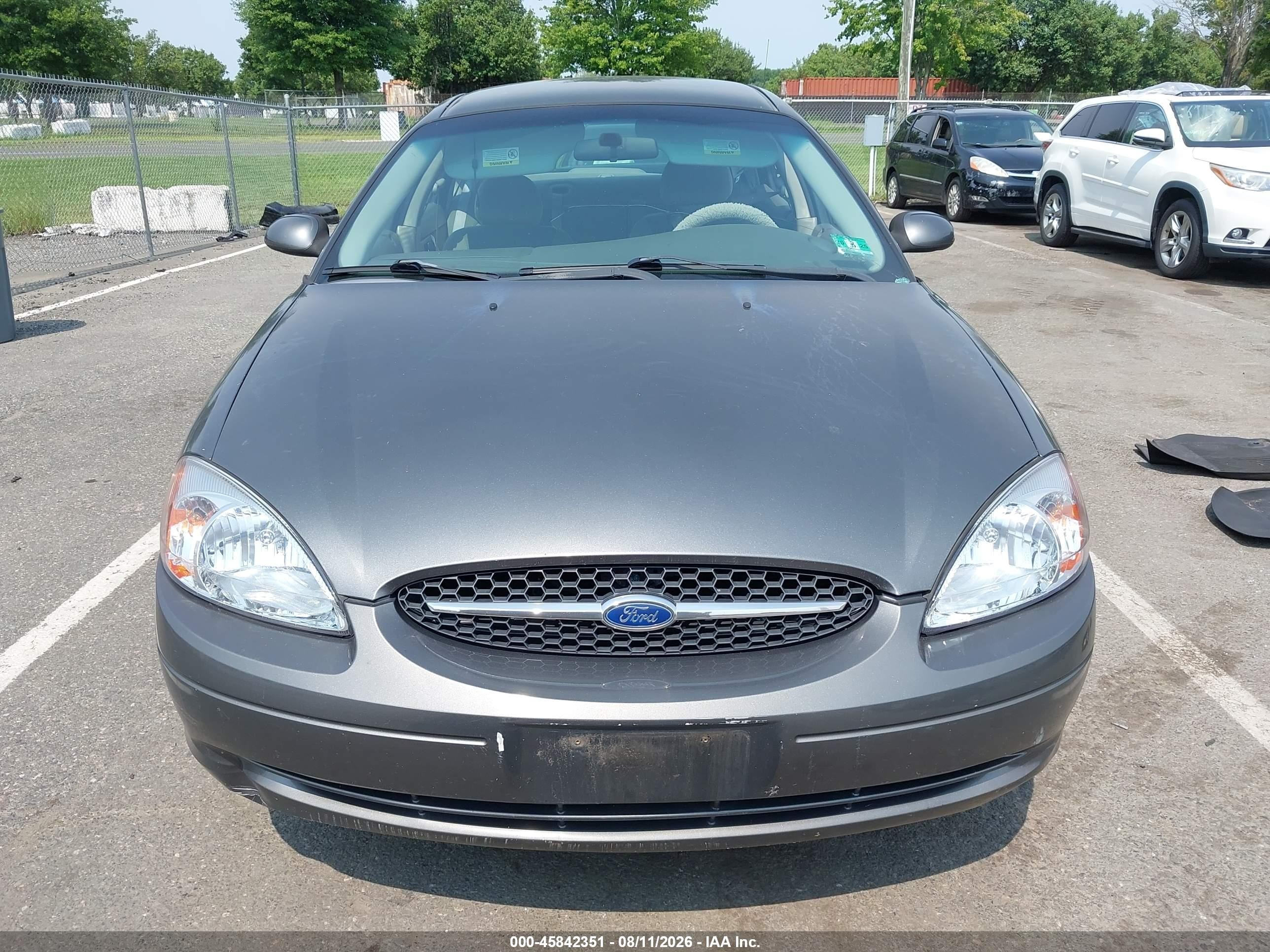 2002 Ford Taurus Ses Deluxe/ses Standard Gray vin: 1FAFP55UX2G183891