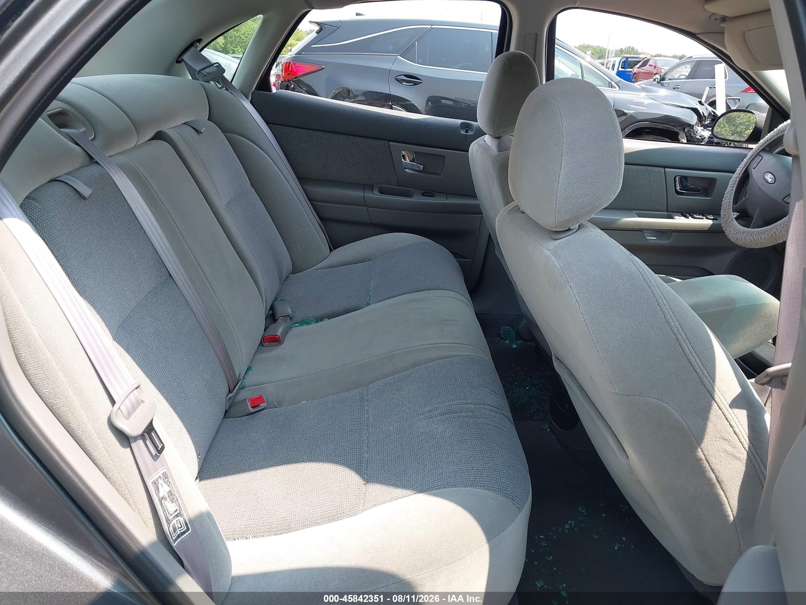 2002 Ford Taurus Ses Deluxe/ses Standard Gray vin: 1FAFP55UX2G183891
