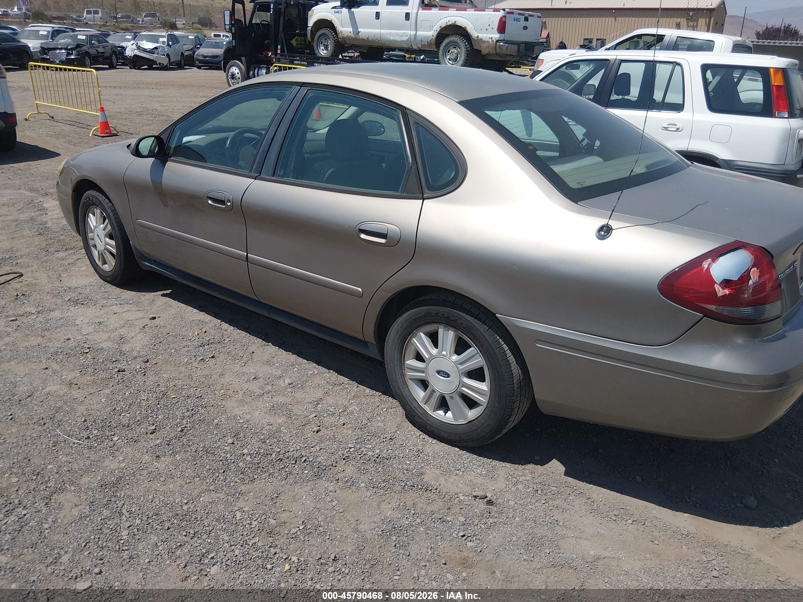 2005 Ford Taurus Sel Коричневый vin: 1FAFP56285A276008