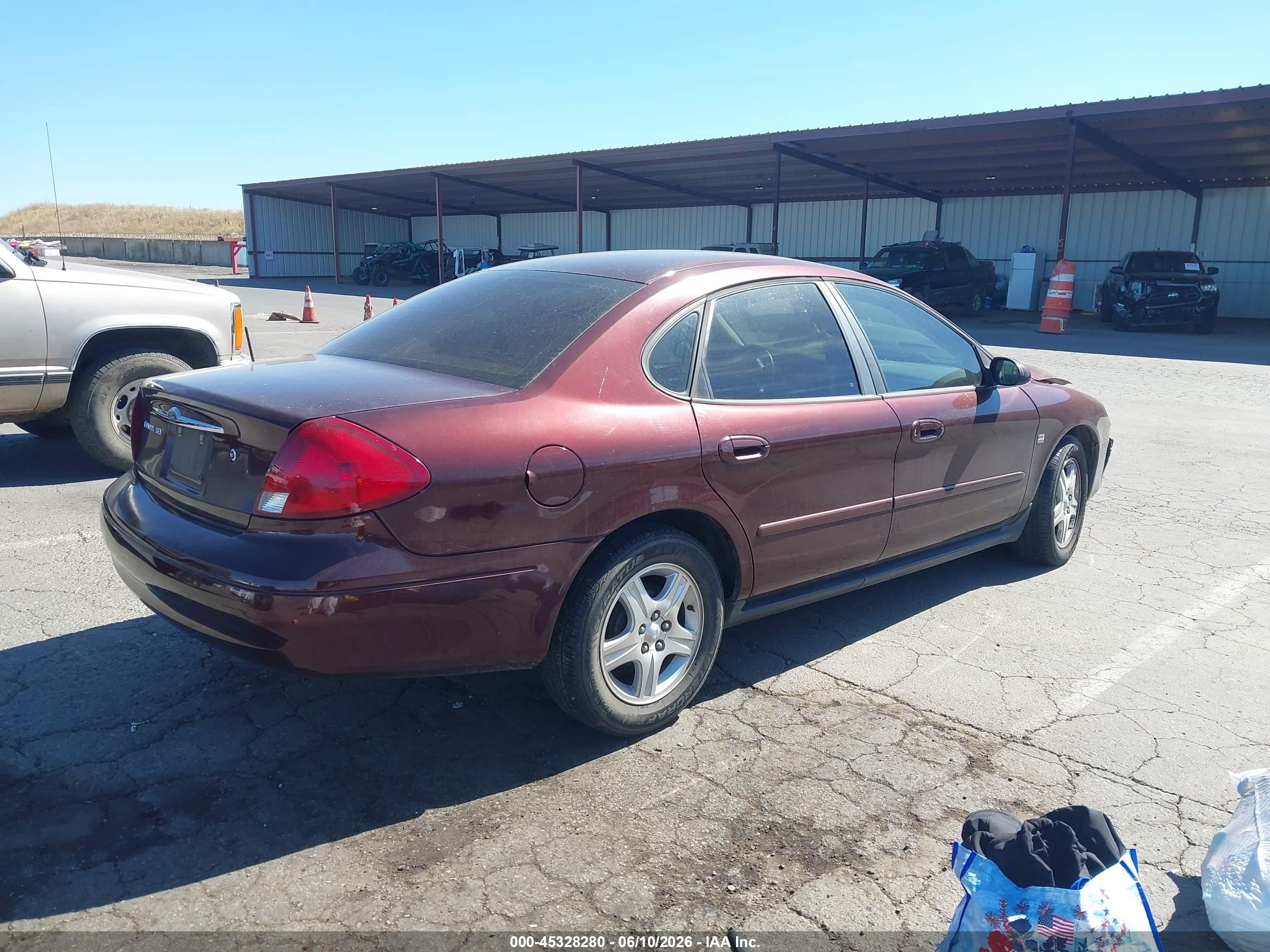 2001 Ford Taurus Sel Red vin: 1FAFP56S01A236869