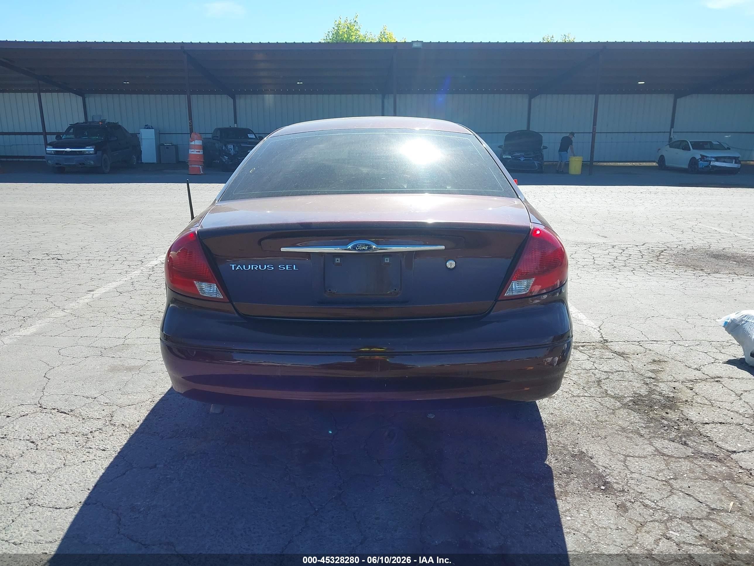 2001 Ford Taurus Sel Red vin: 1FAFP56S01A236869