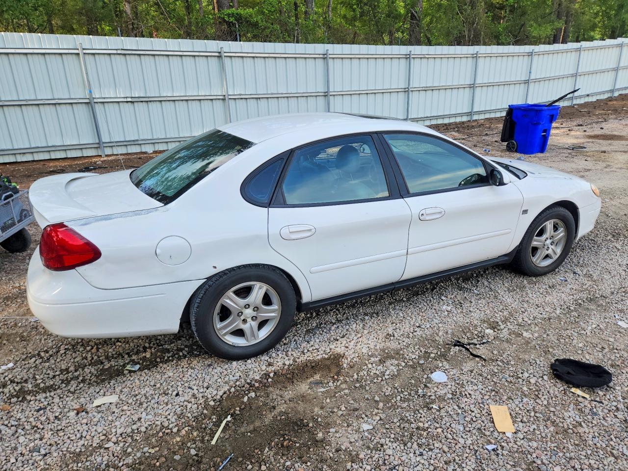 2002 Ford Taurus Sel White vin: 1FAFP56S12A126396