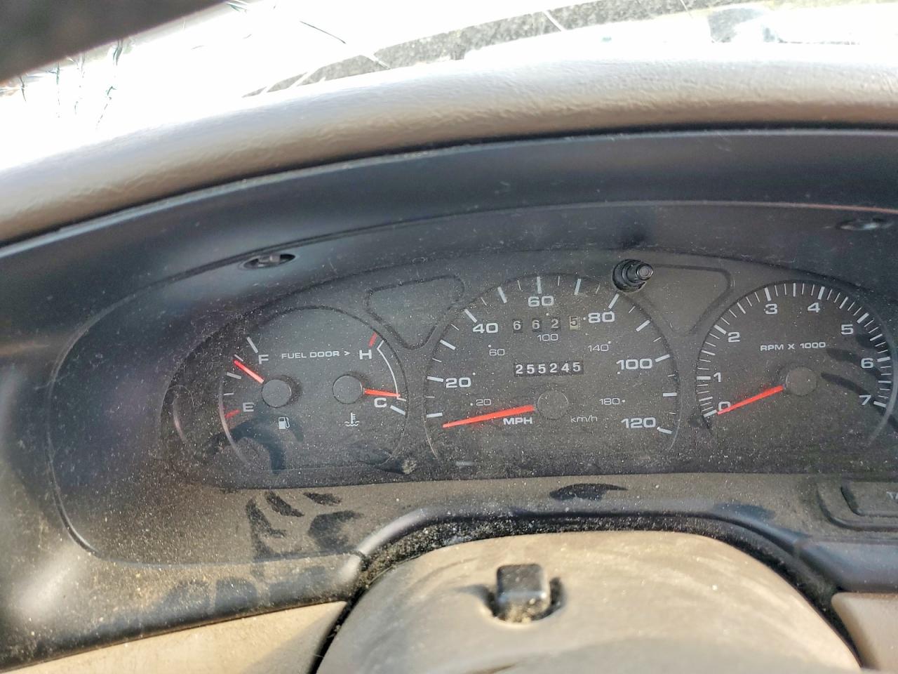 2004 Ford Taurus Sel Gold vin: 1FAFP56S8YG281002