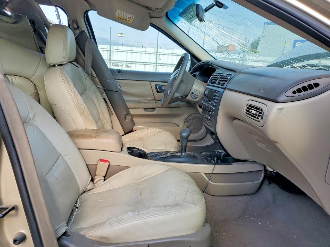 2004 Ford Taurus Sel Gold vin: 1FAFP56S8YG281002