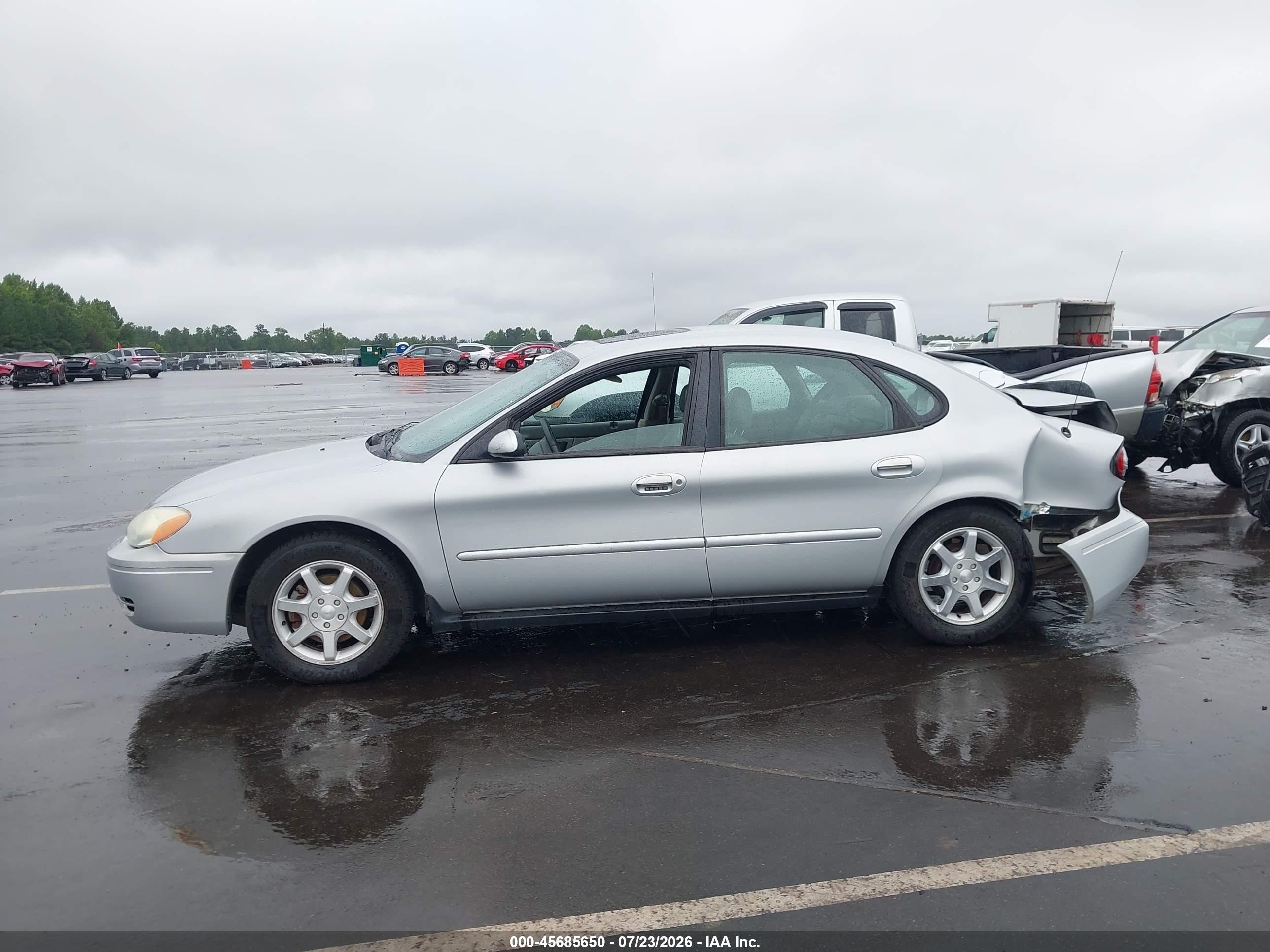 2007 Ford Taurus Sel Silver vin: 1FAFP56U37A153155