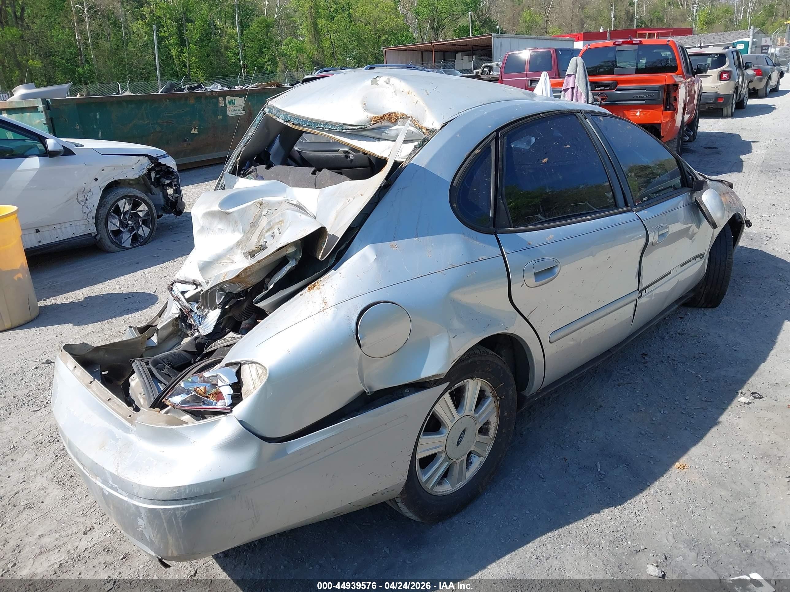 2005 Ford Taurus Sel Silver vin: 1FAFP56U45A151685