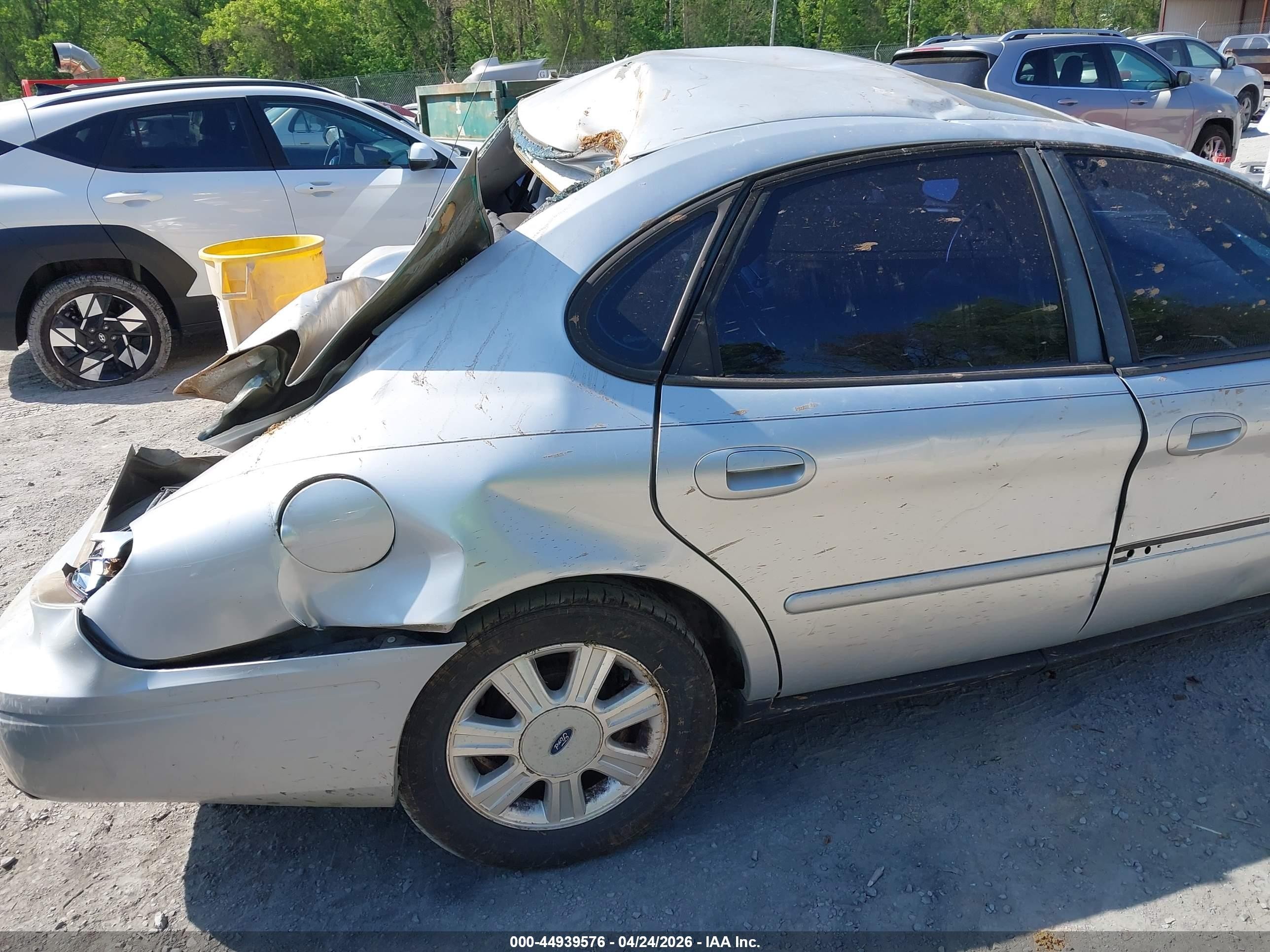 2005 Ford Taurus Sel Silver vin: 1FAFP56U45A151685