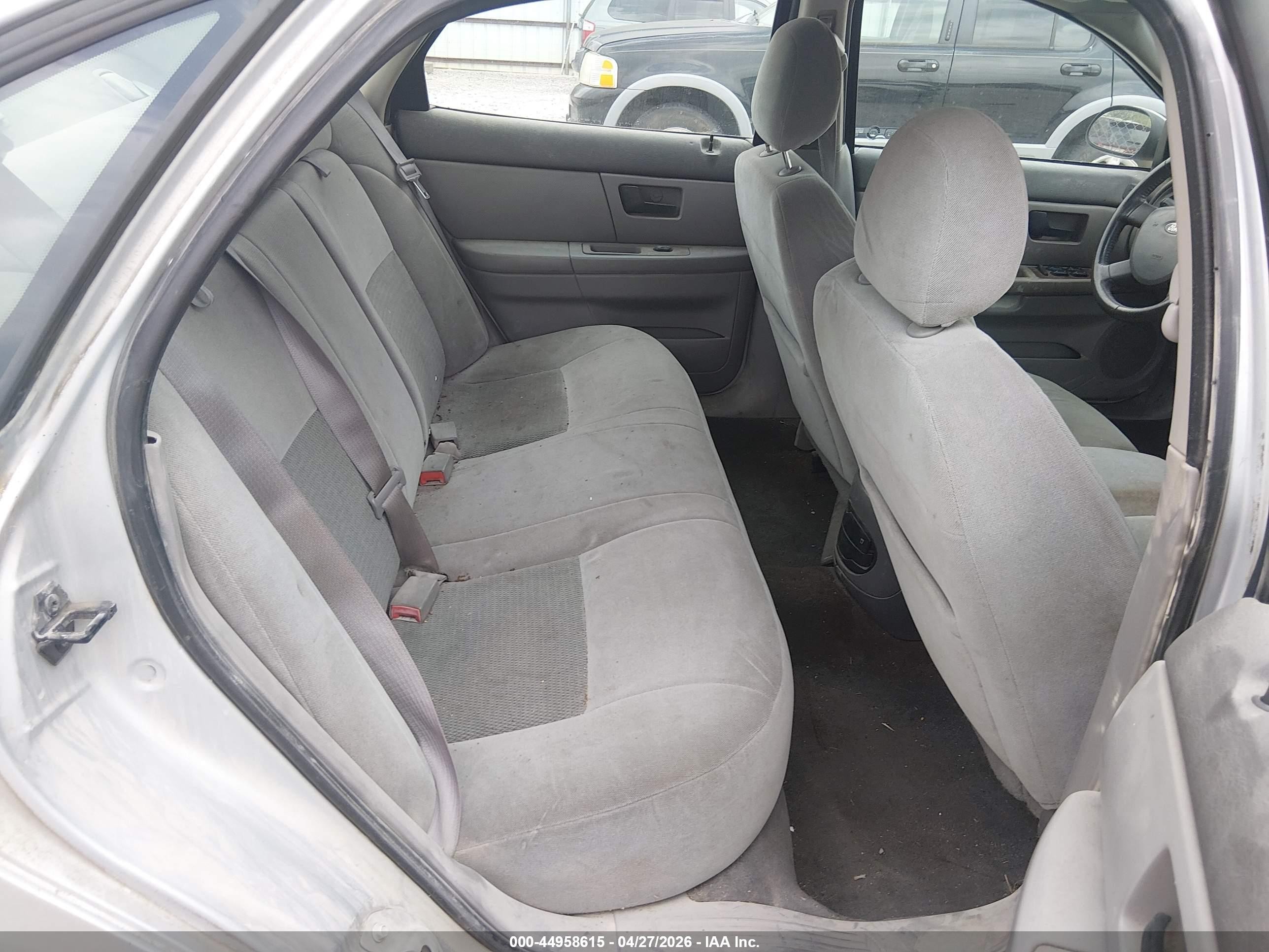 2005 Ford Taurus Sel Серый vin: 1FAFP56U45A155509