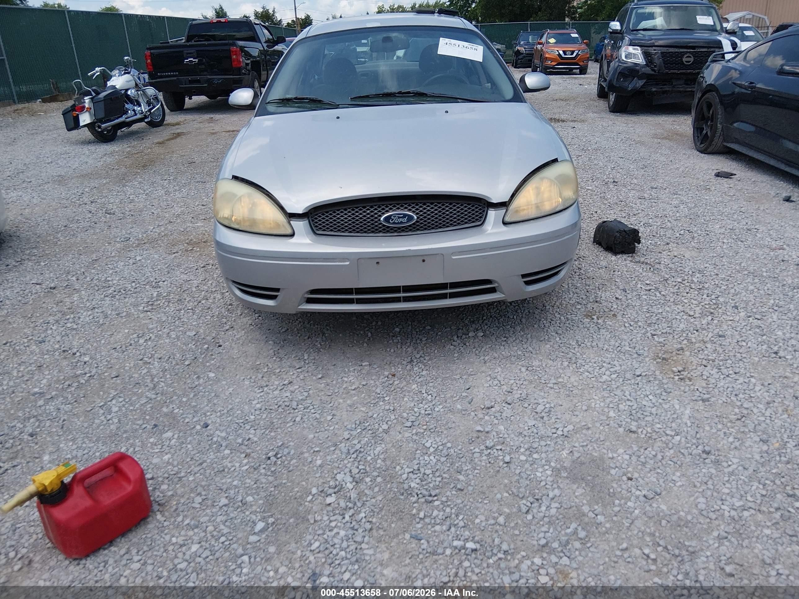 2007 Ford Taurus Sel Серебряный vin: 1FAFP56U87A119244