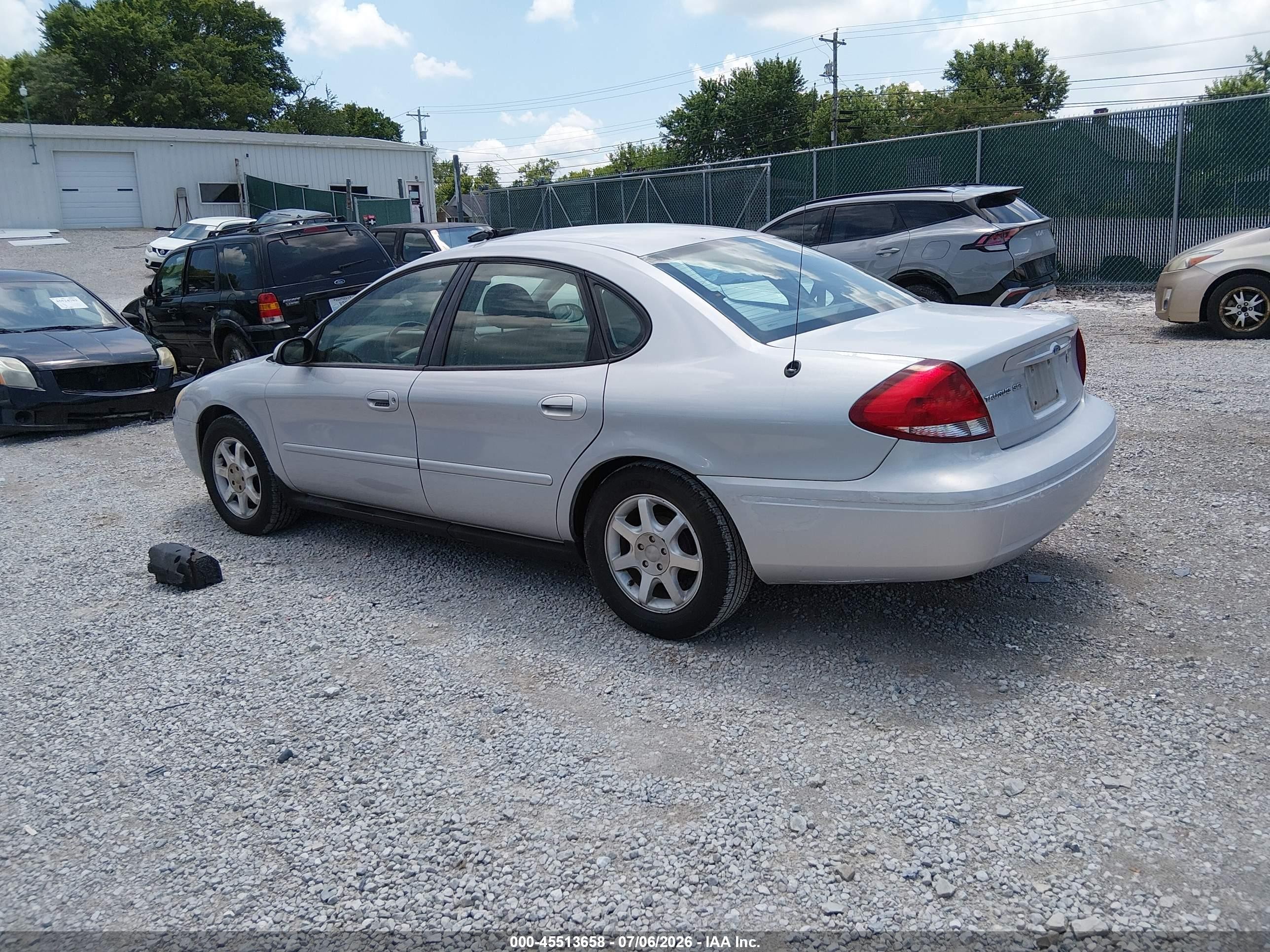 2007 Ford Taurus Sel Серебряный vin: 1FAFP56U87A119244