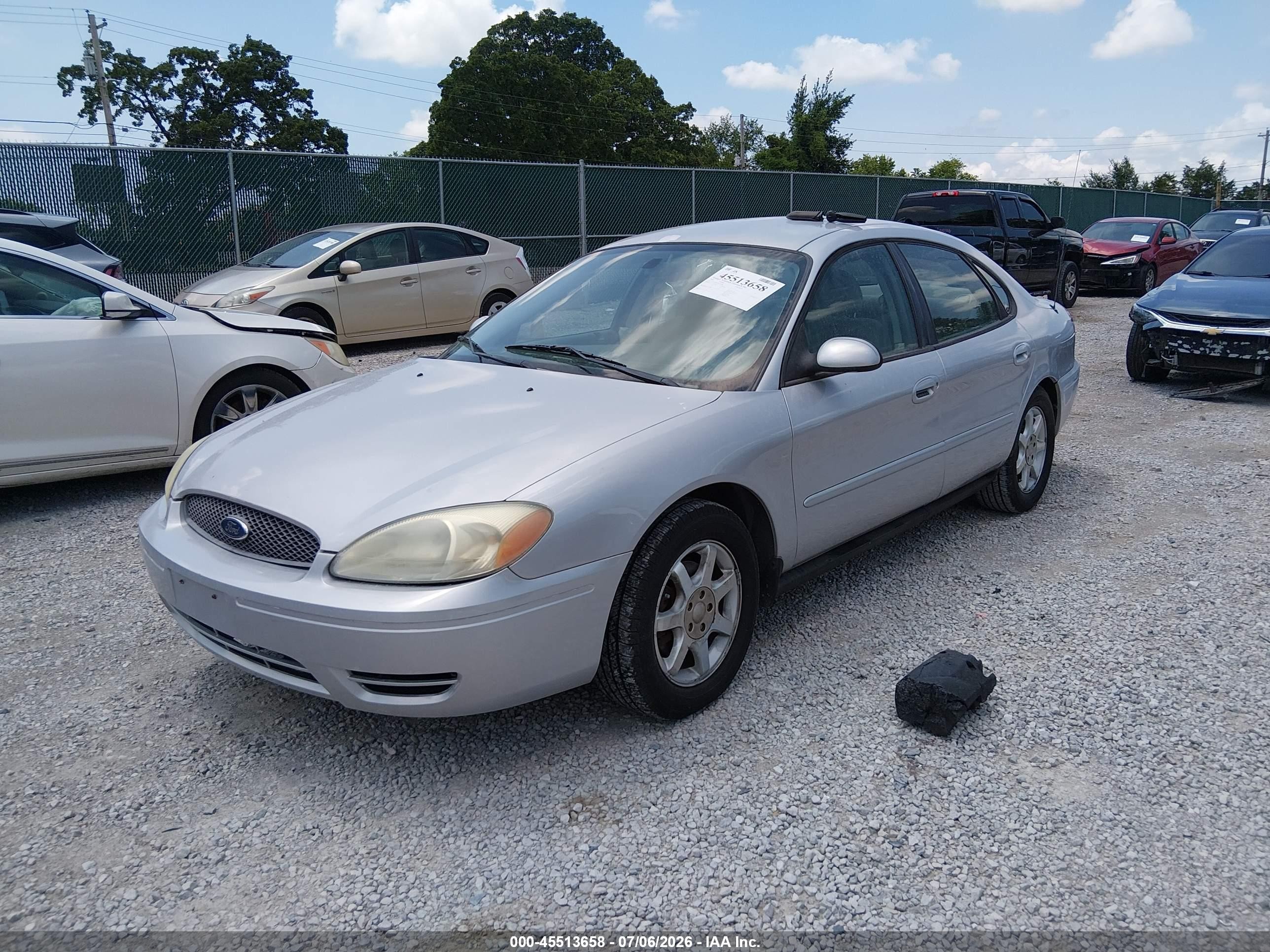 2007 Ford Taurus Sel Серебряный vin: 1FAFP56U87A119244