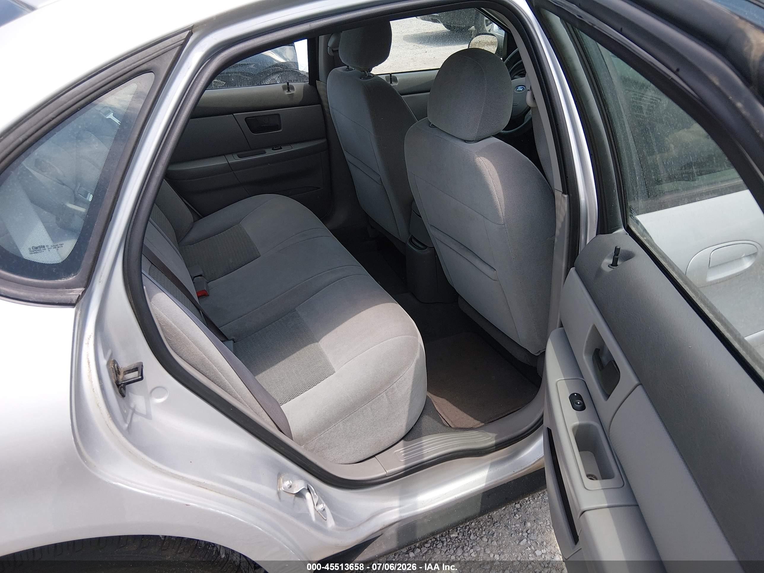 2007 Ford Taurus Sel Серебряный vin: 1FAFP56U87A119244