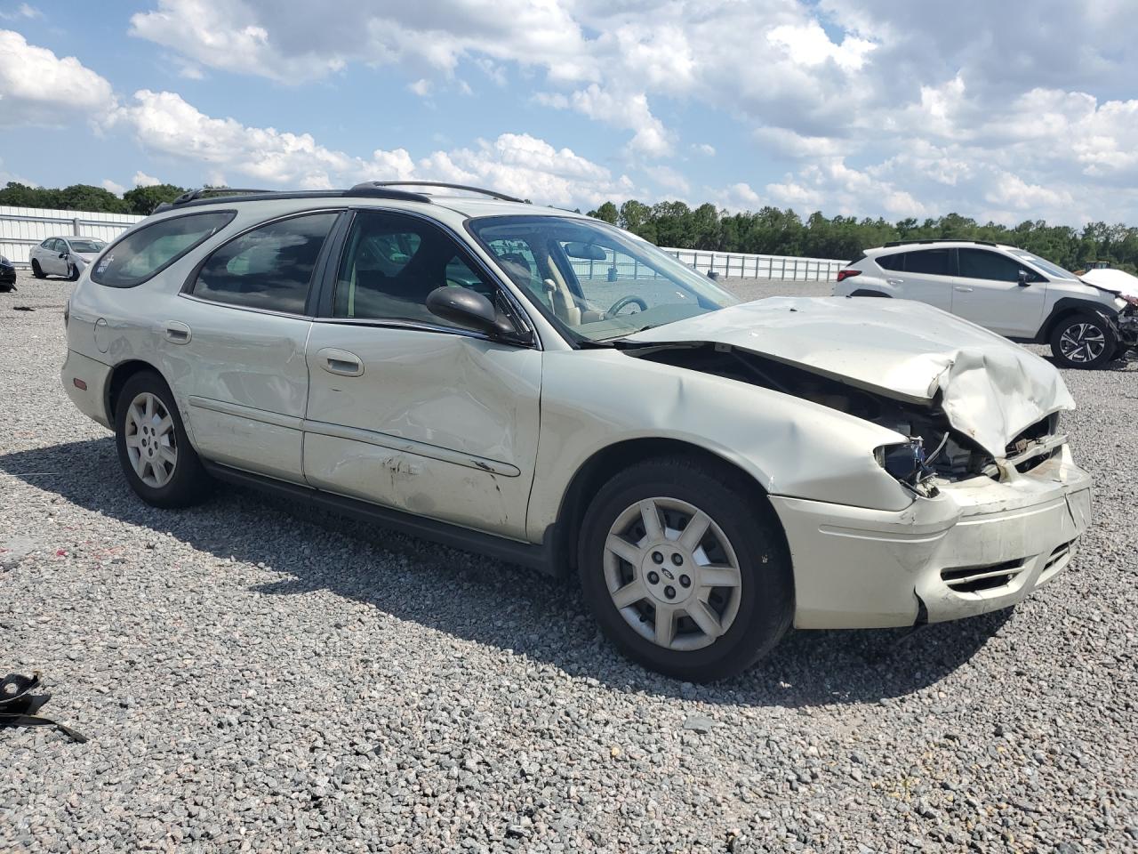 2004 Ford Taurus Se Beige vin: 1FAFP58224A199941