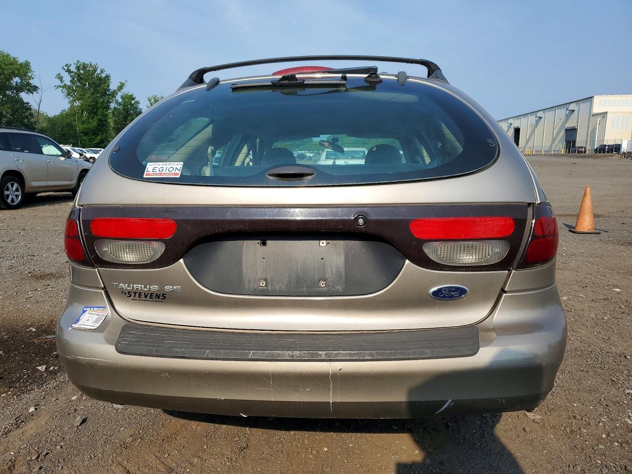 2005 Ford Taurus Se Beige vin: 1FAFP58265A133751