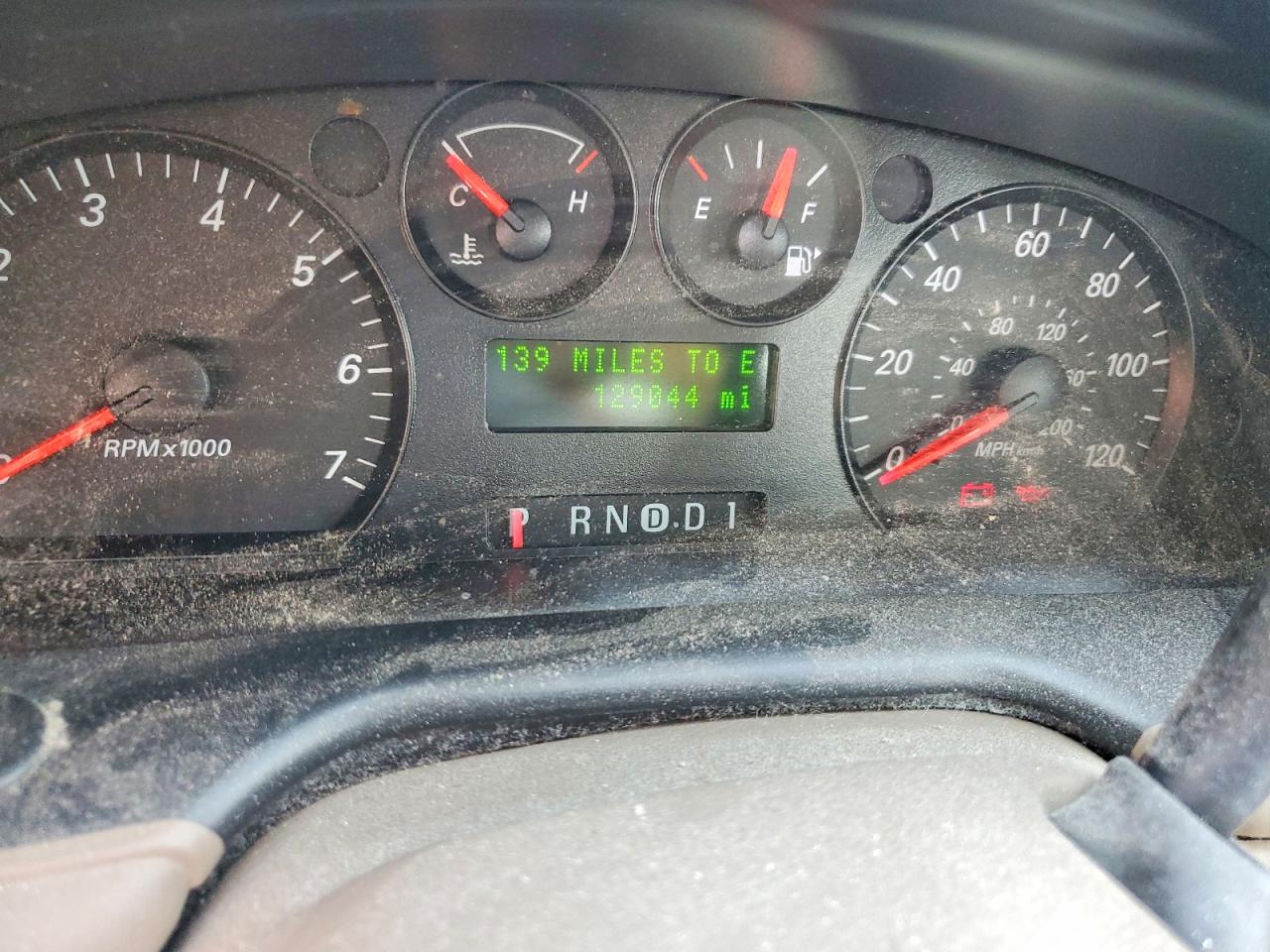 2005 Ford Taurus Se Beige vin: 1FAFP58265A133751