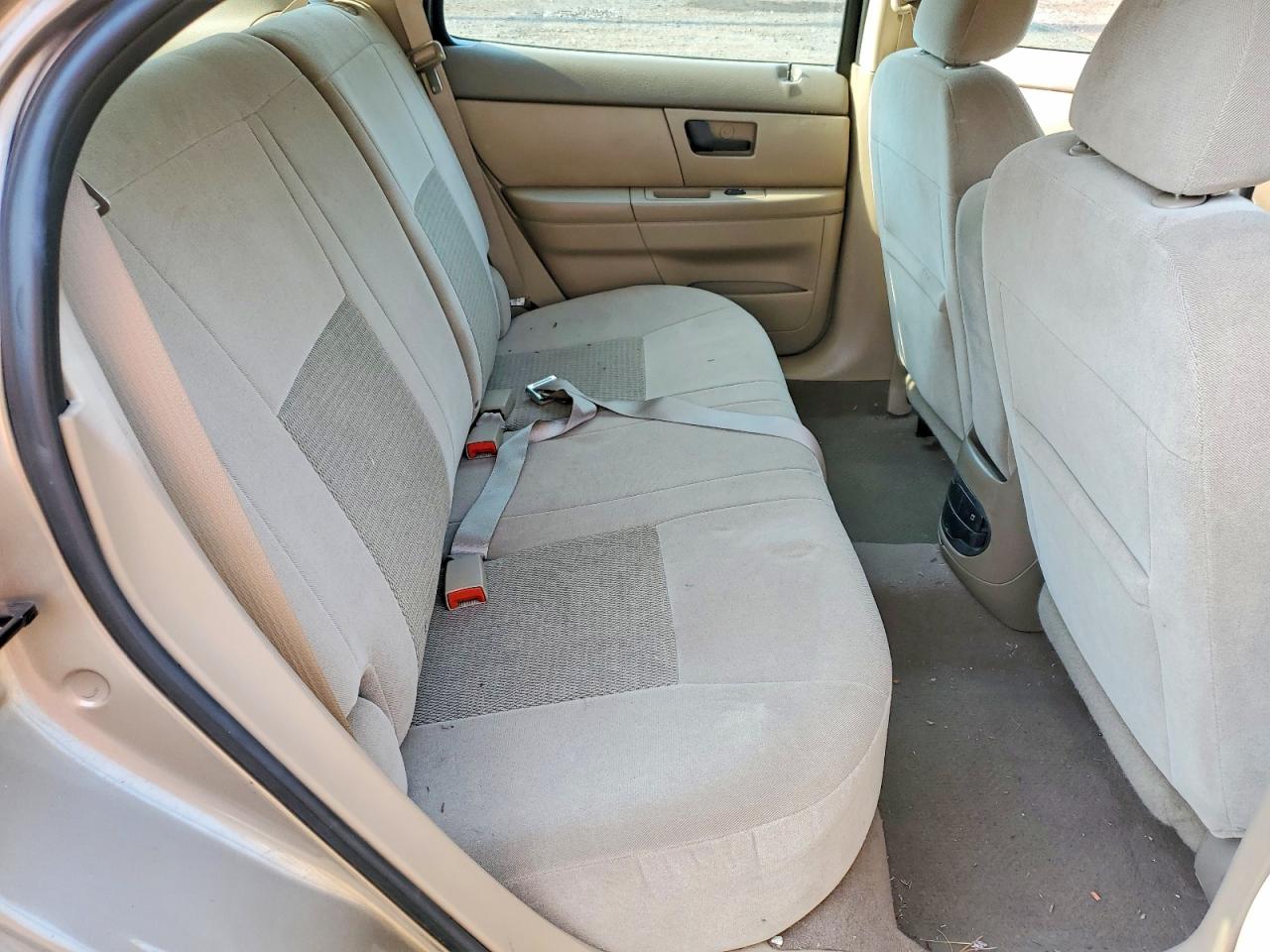 2005 Ford Taurus Se Beige vin: 1FAFP58265A133751