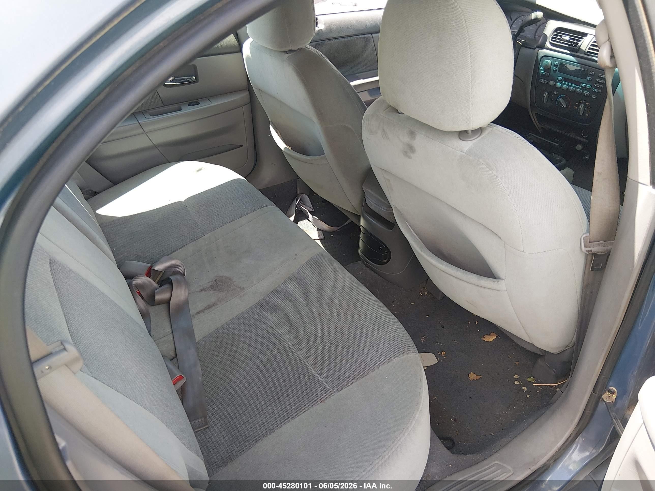 2000 Ford Taurus Se Синий vin: 1FAFP58S4YA213103