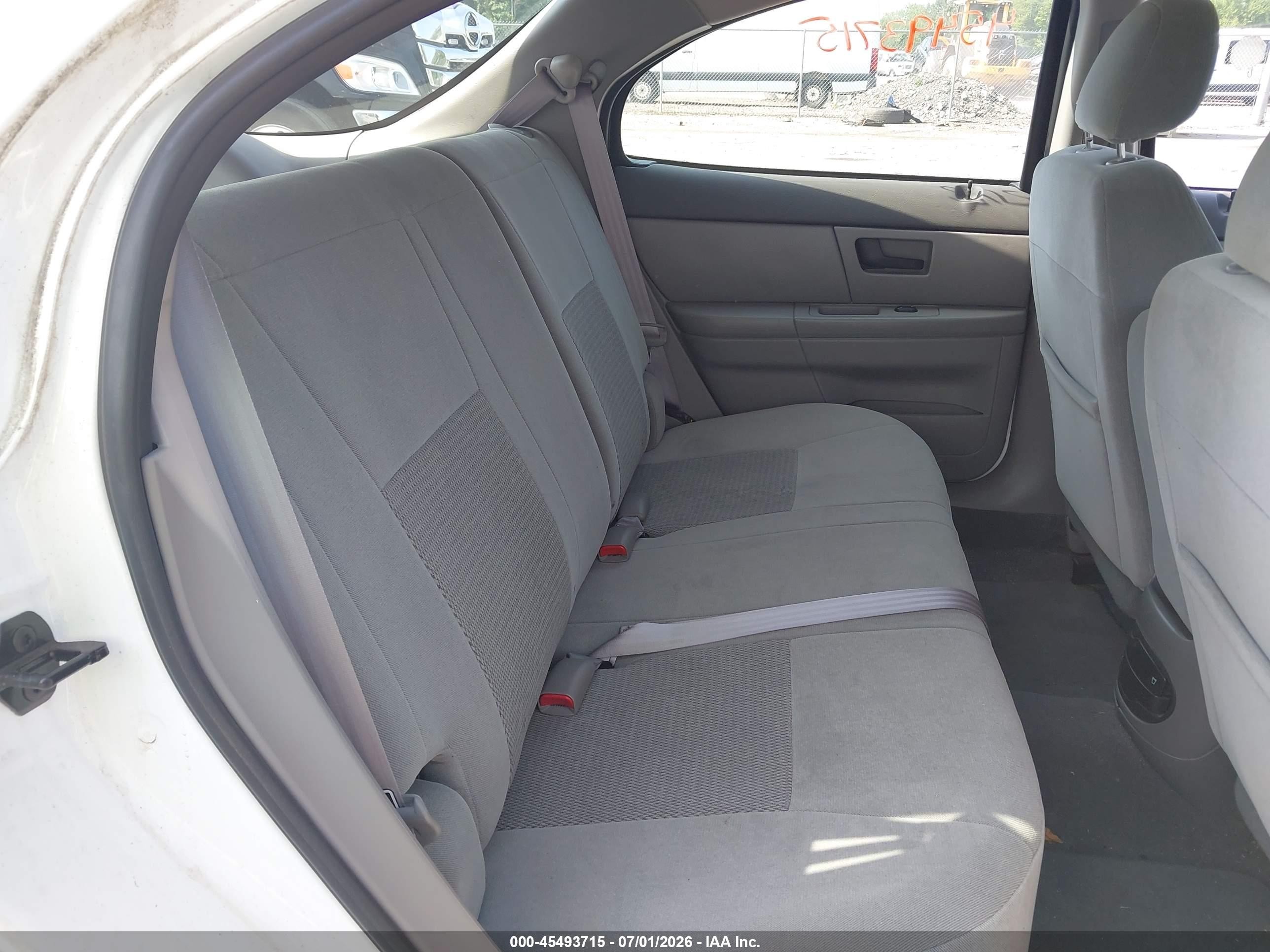 2003 Ford Taurus Se White vin: 1FAFP58S93A192743