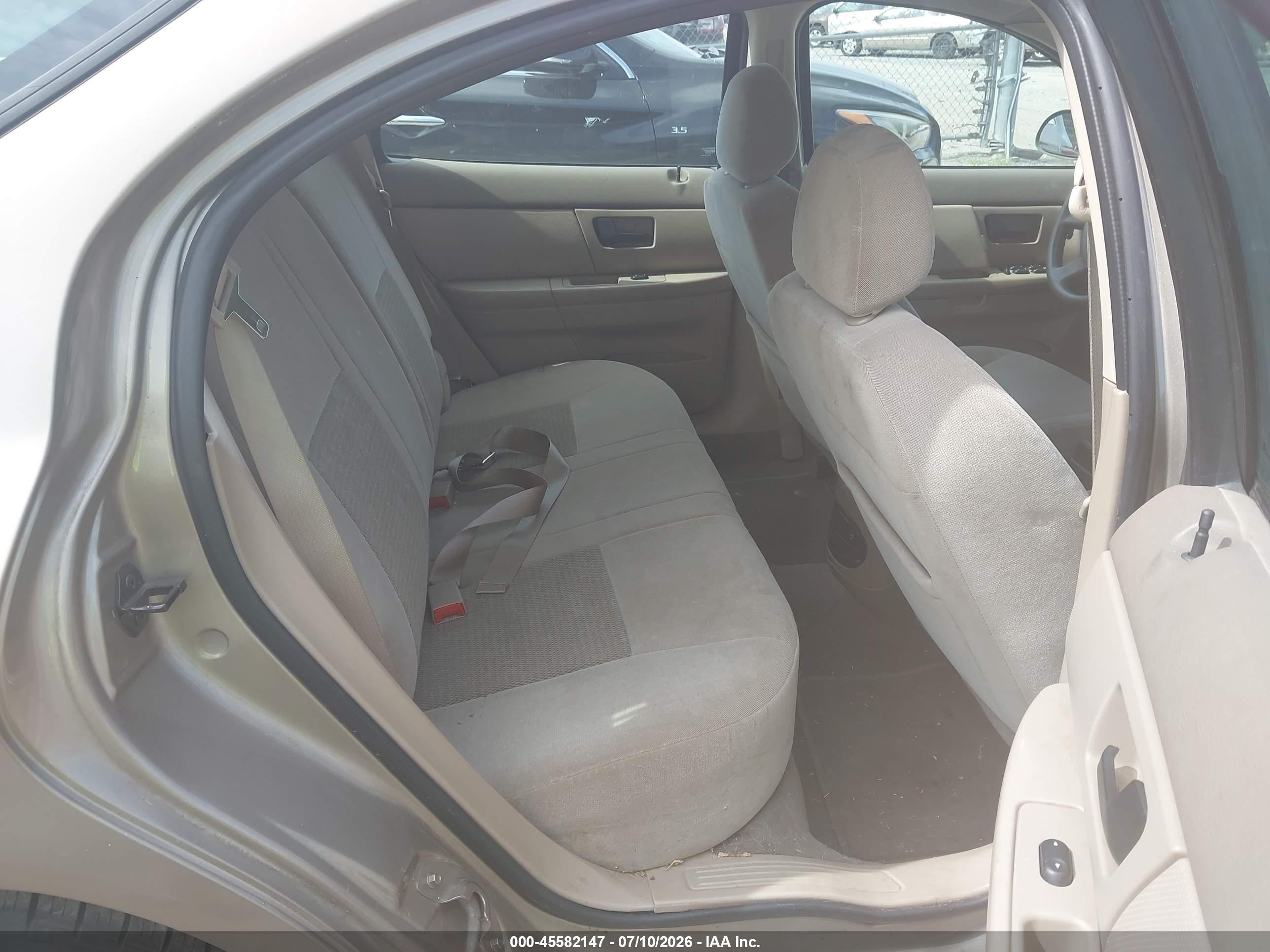2004 Ford Taurus Se Brown vin: 1FAFP58S94A191934