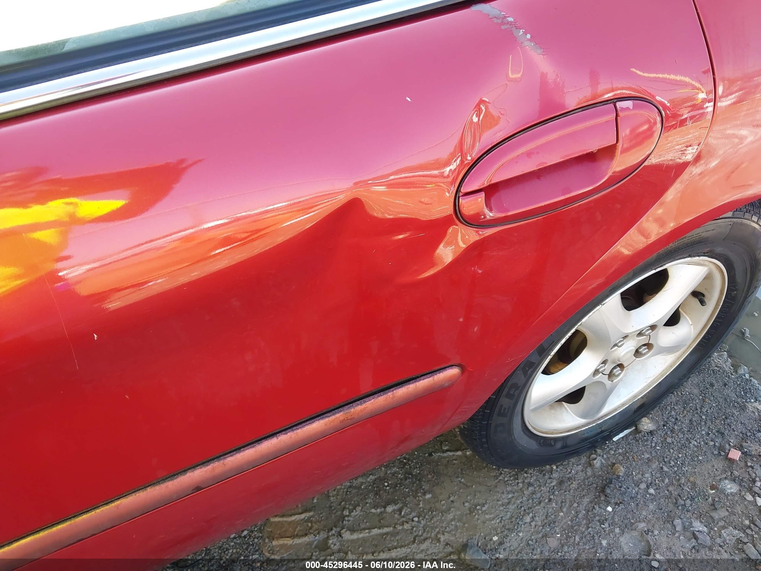 2001 Ford Taurus Se Red vin: 1FAFP58U31A192834